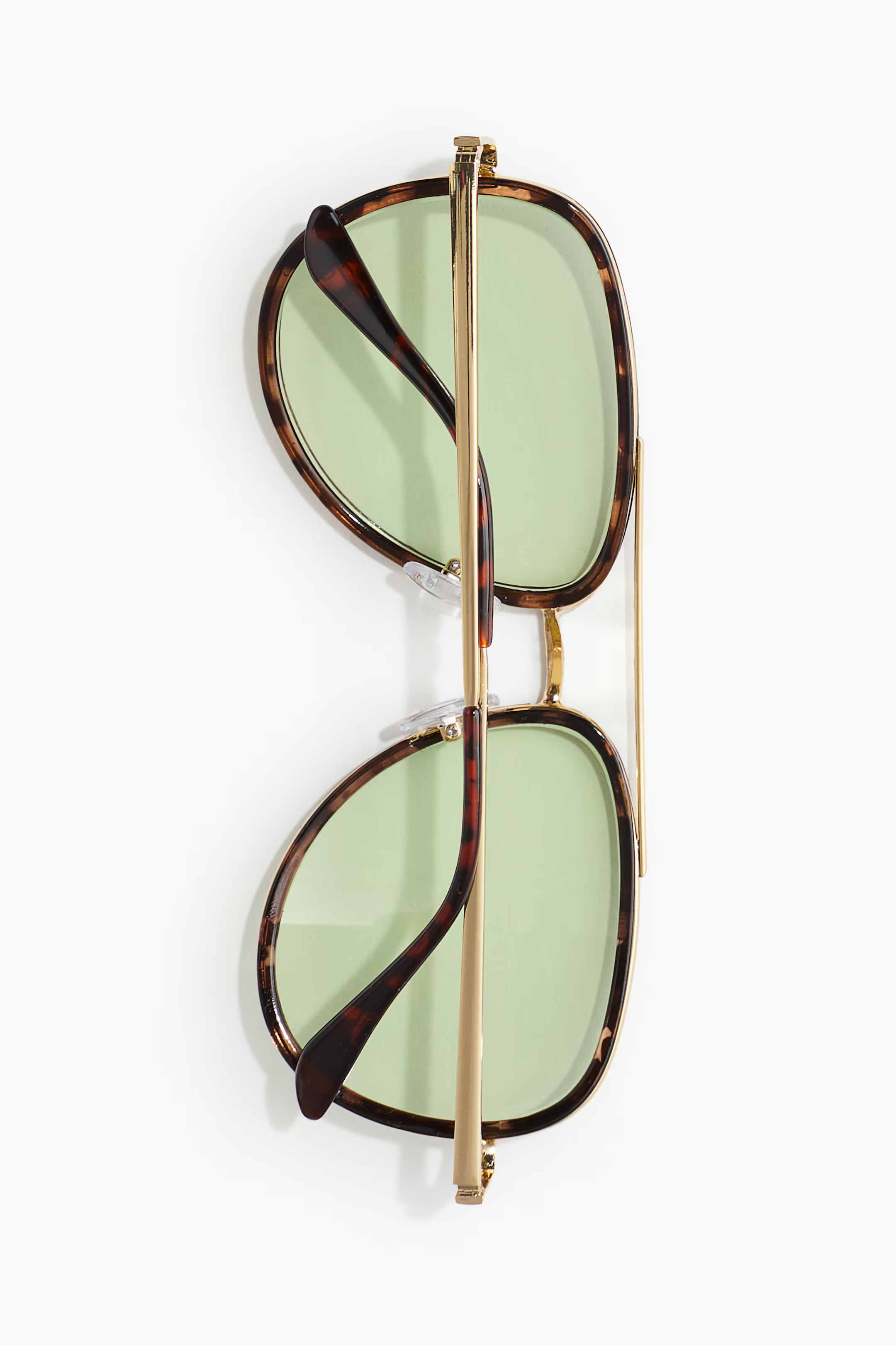 Sunglasses | H&M (UK, MY, IN, SG, PH, TW, HK)