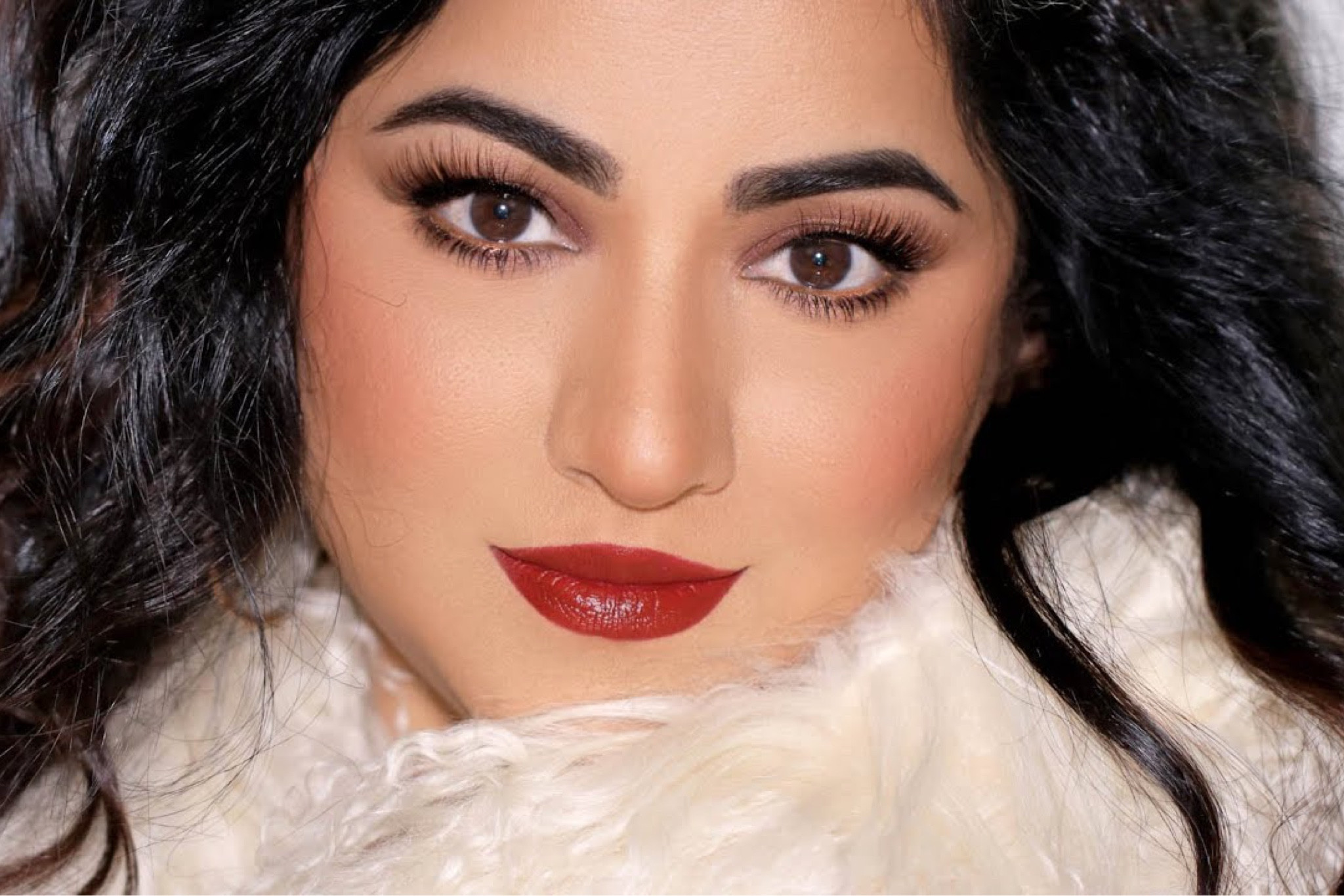 Everyone can rock this holiday / Christmas makeup! Get ready for a classy holiday look

#LTKHoliday #LTKSeasonal #LTKbeauty