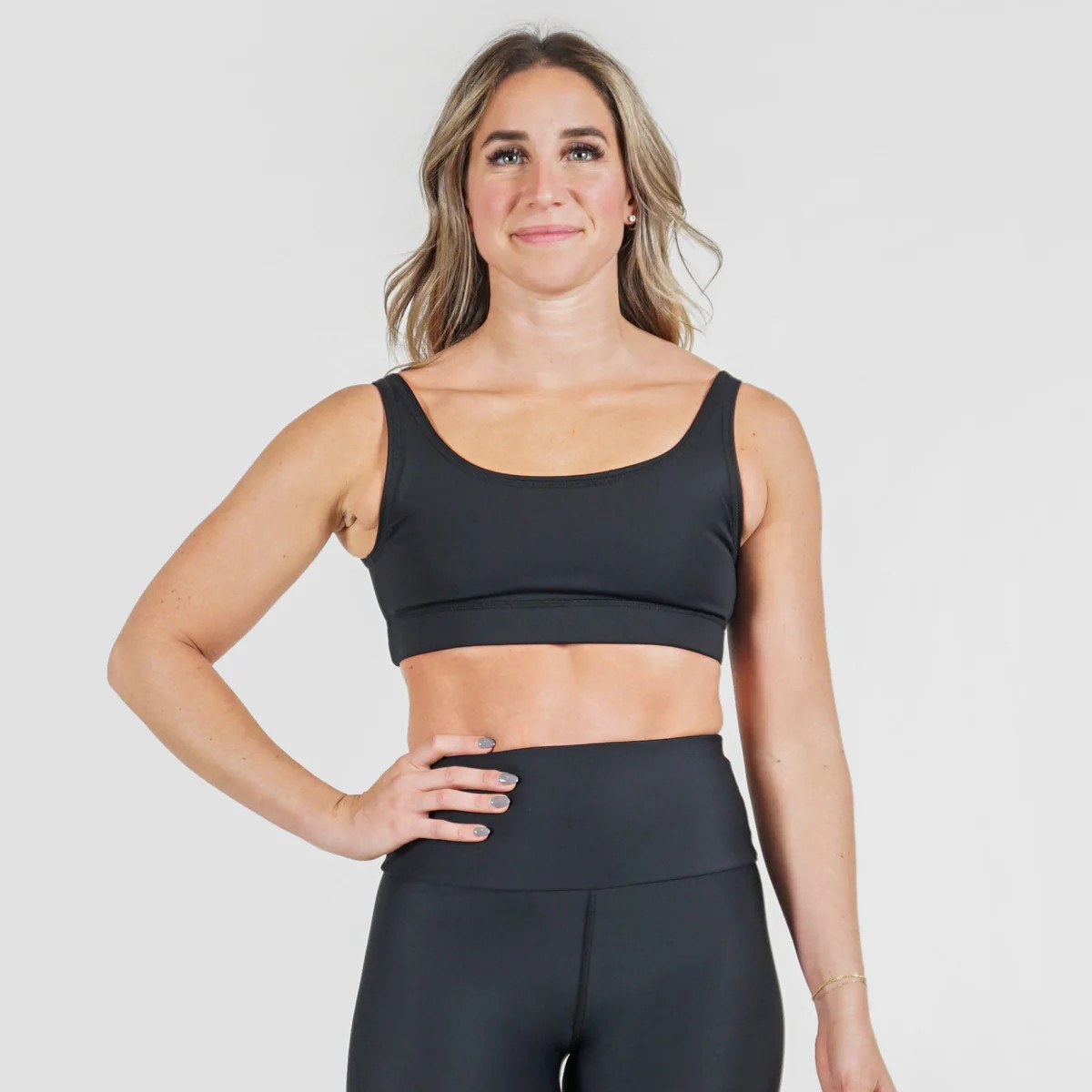 Focus Fit Endurance Sports Bra | Greatly & Co.