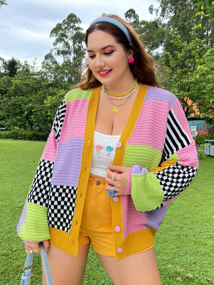 SHEIN Qutie Plus Dopamine Striped & Checkered Pattern Drop Shoulder Cardigan | SHEIN
