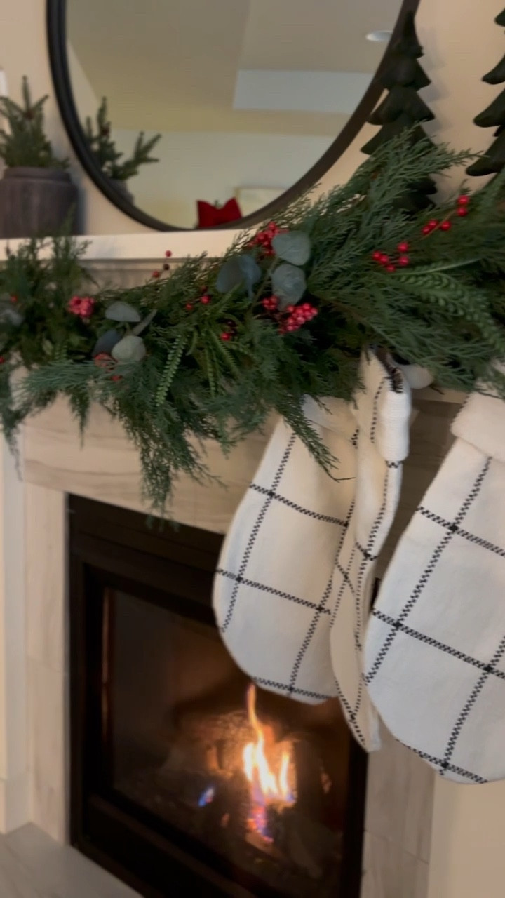 The most wonderful time of the year🎄❤️ 

#LTKGiftGuide #LTKSeasonal #LTKHoliday