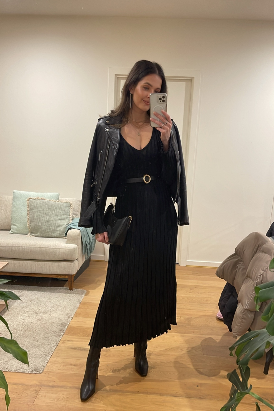 Dinner & drinks 🖤 
Dress - Dissh (size 8)
Boots - Jo Mercer
Belt - Country Road 
Leather jacket - Ena Pelly

#LTKaustralia #LTKstyletip #LTKSeasonal