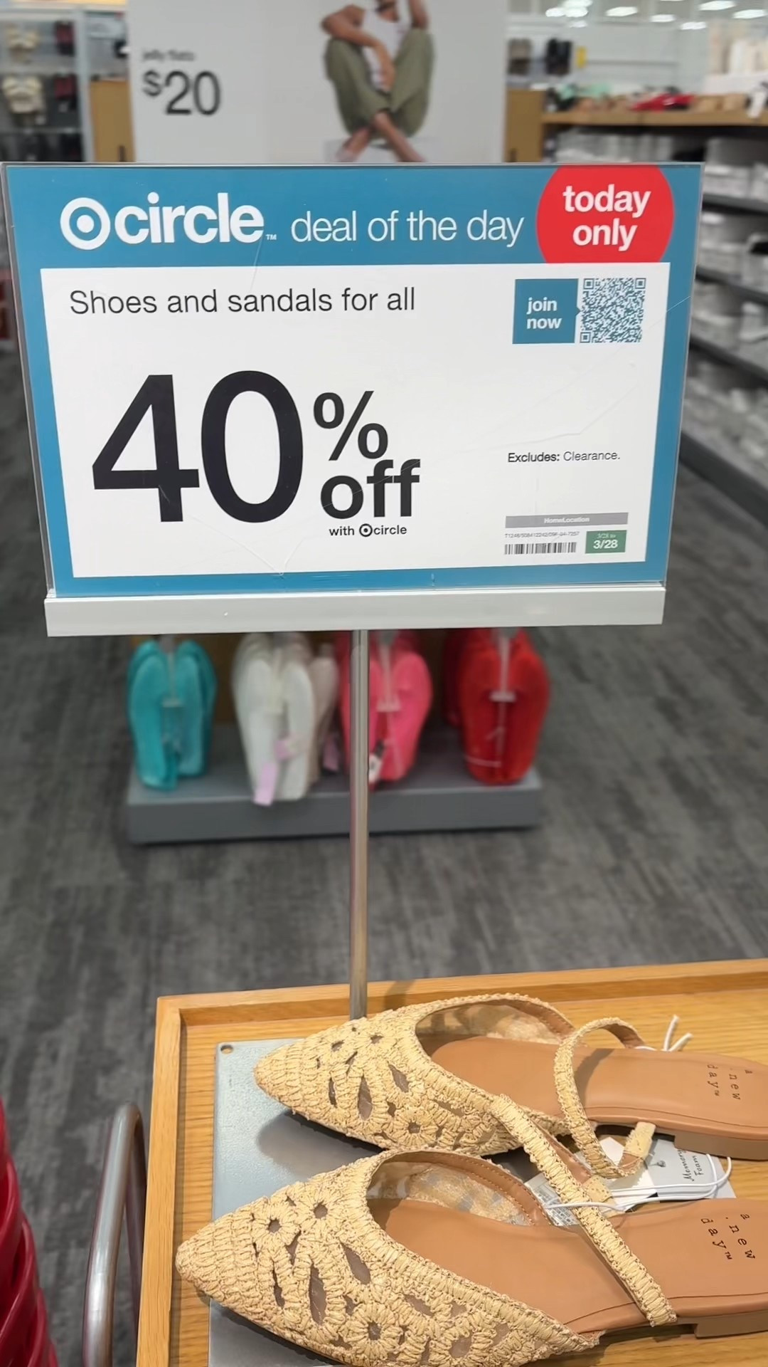 Target circle deal of the day! 40% off shoes & sandals 