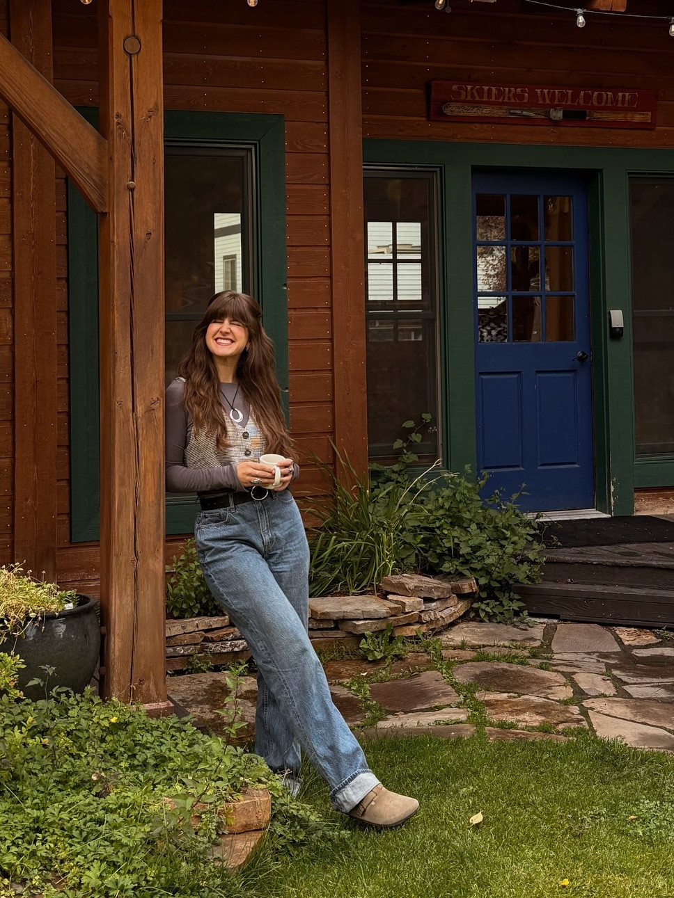 reminiscing on our perfect little staycation last week🤍

📍 @alpine_house
🍽️ @gloriettajackson 

#jacksonhole #jacksonwyoming #western #granola