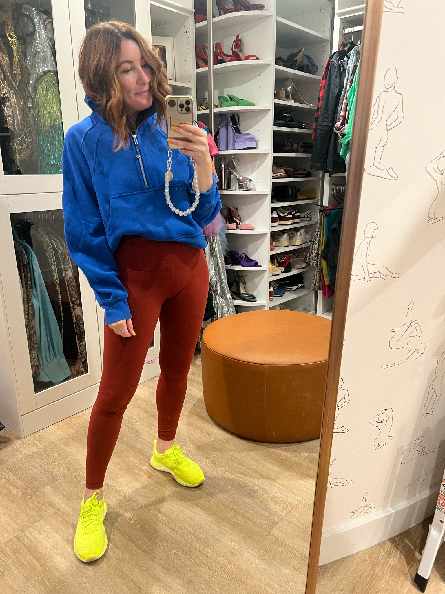 Wearing a M/L in the top and 6 in the leggings  

#LTKstyletip #LTKfitness #LTKmidsize