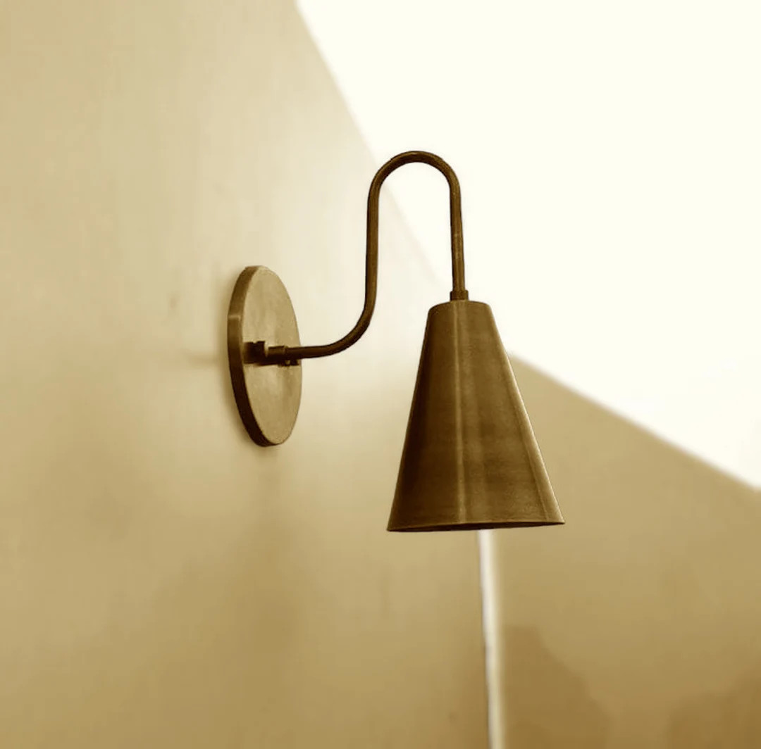 Applique murale en laiton brut, éclairage mural, applique murale enfichable, applique murale lum... | Etsy (US)