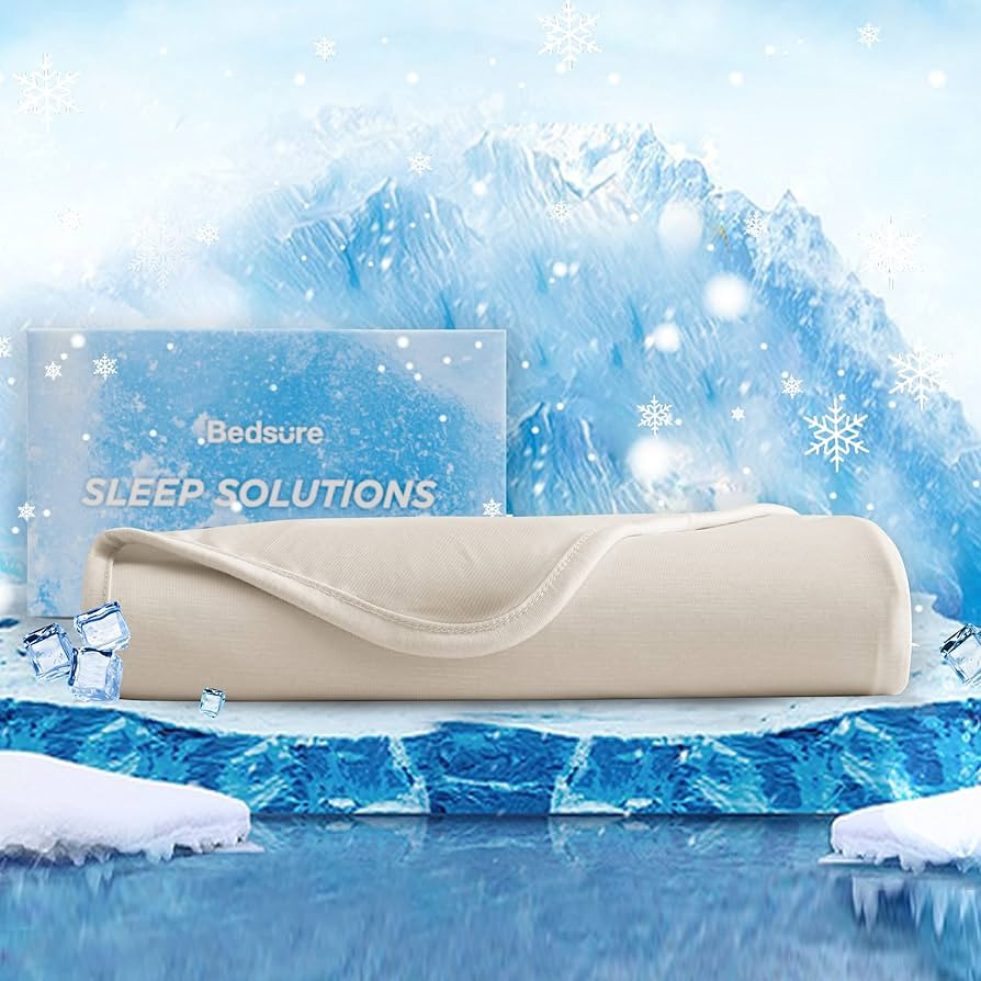 Bedsure Cooling Blanket King Size for Hot Sleepers - Summer Blanket King, Lightweight Thin Blanke... | Amazon (US)