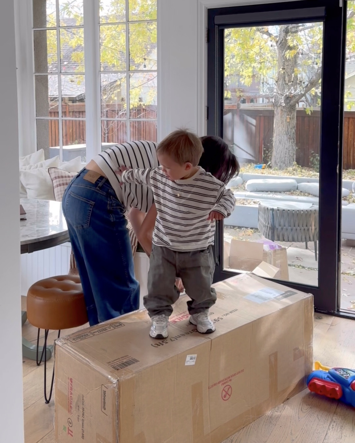 making my home holiday ready with @wayfair! Explore wayfair now for the best Early Black Friday deals up to 70% off with fast and free shipping over $35 🏷️🎄💫 #ad #wayfairpartner #wayfair

#LTKHoliday #LTKGiftGuide #LTKSeasonal