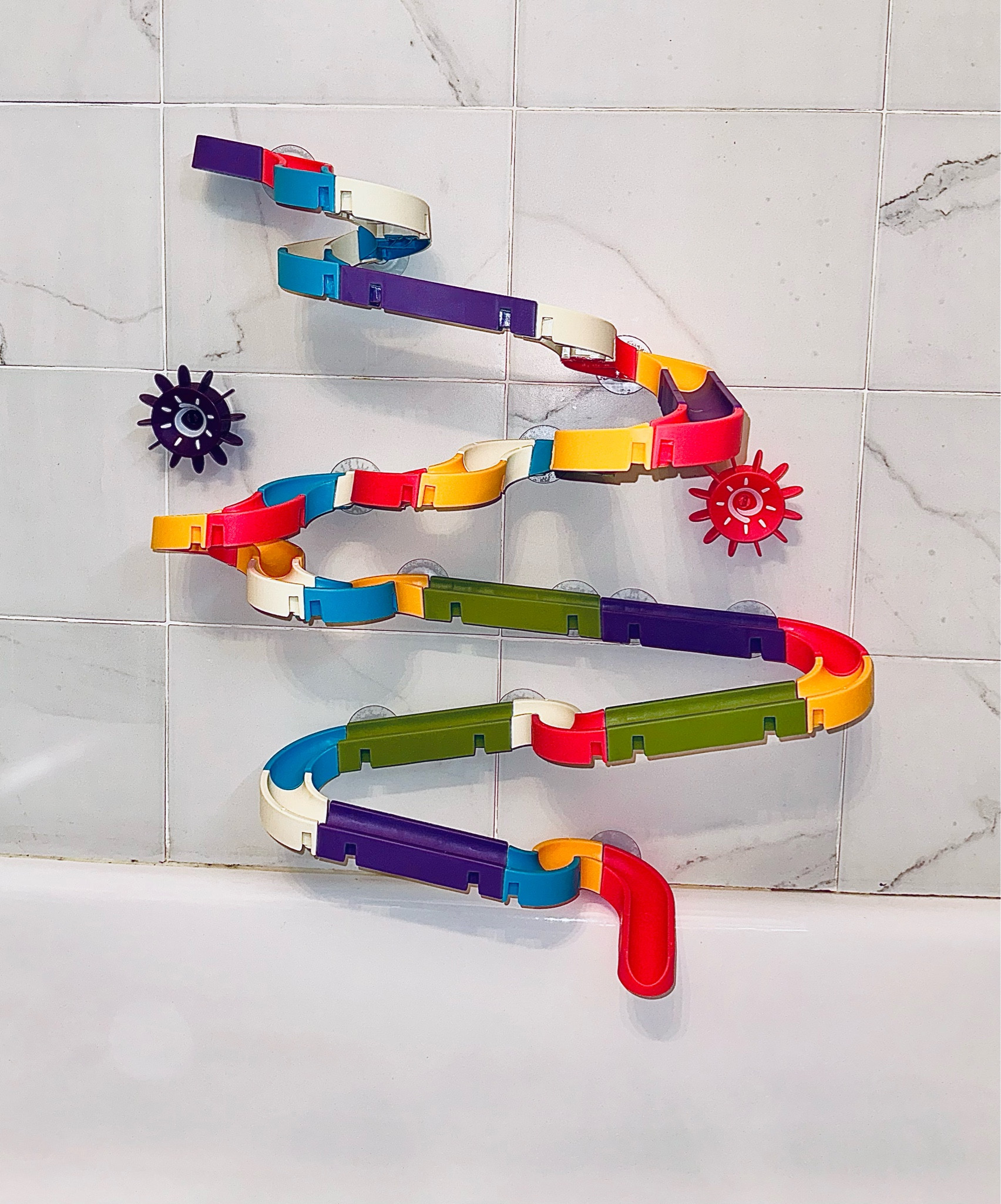 ALL of us are obsessed with this bath toy. So easy to assemble and clean! Comes with ducks! Grab your littles one today. You will not be disappointed! 

#LTKSaleAlert #LTKGiftGuide #LTKHome