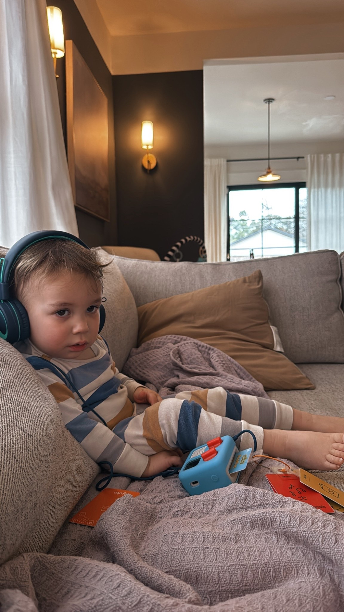 A round of applause for quiet time with our yoto 👏👏

#LTKmomlife #LTKstorytime #LTKKids