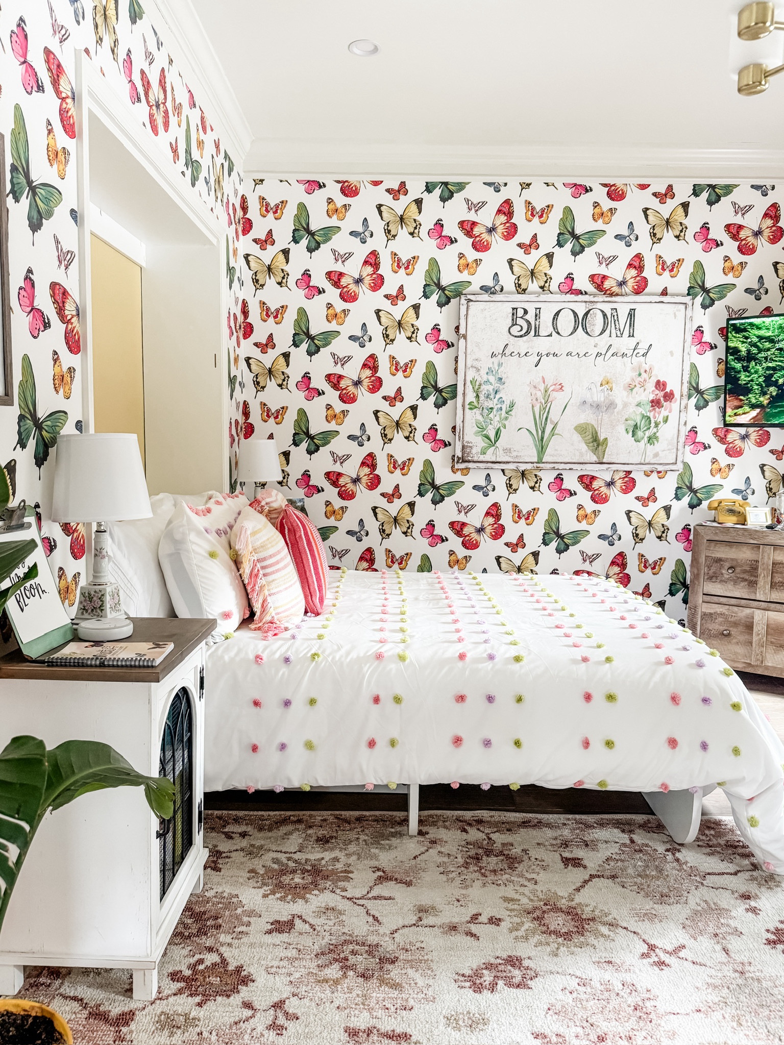 Adorable room at The Villas at Spanish Court in Minden, La. Butterfly wallpaper is from Daisy Bennett Designs but similar linked. Cute, bedroom decor. Could be for an adult or little girl’s bedroom  



#LTKOver40 #LTKHome #LTKStyleTip