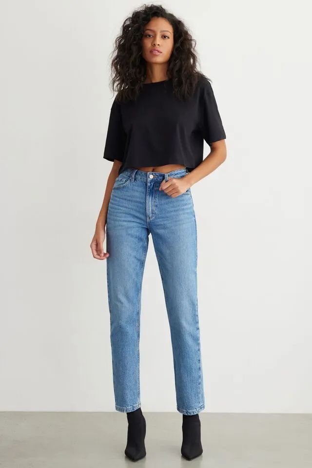 Claudia Mom Jeans | Dynamite Clothing