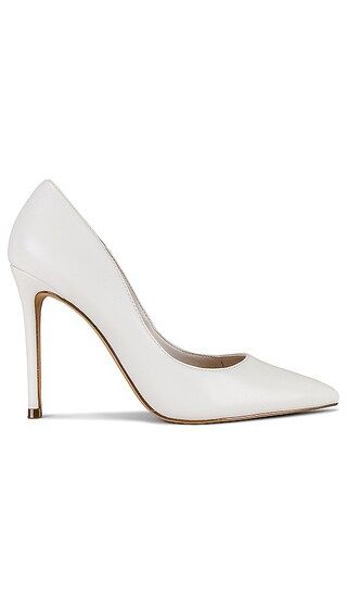 Evelyn Pump in White | Revolve Clothing (Global)