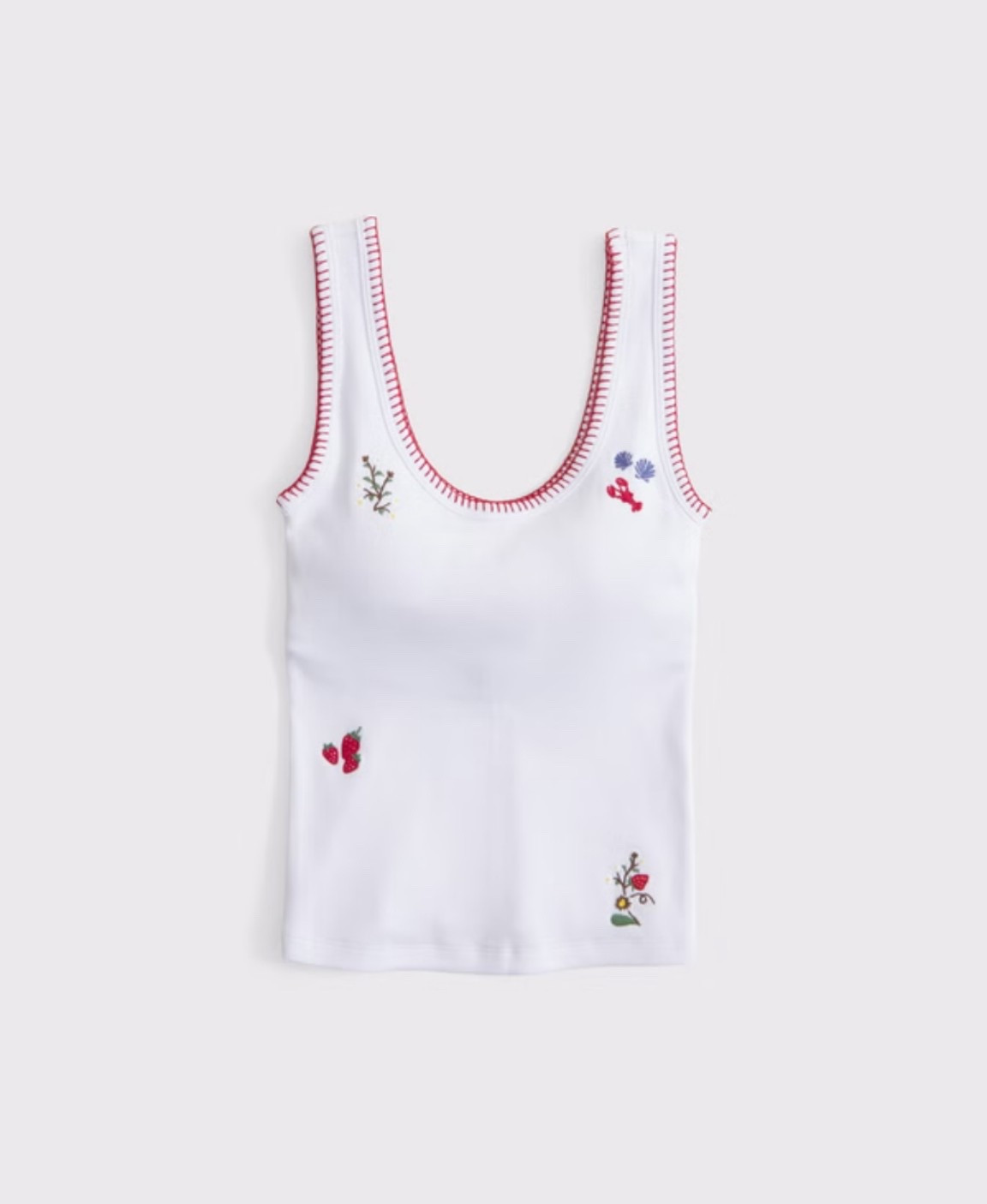This Abercrombie bra-free coastal tank is the cutest little everyday staple 🤍
Slim fit, ribbed, and actually supportive without a bra (we love that for us).
The tiny coastal graphics + red stitching are such a sweet detail. @abercrombie 