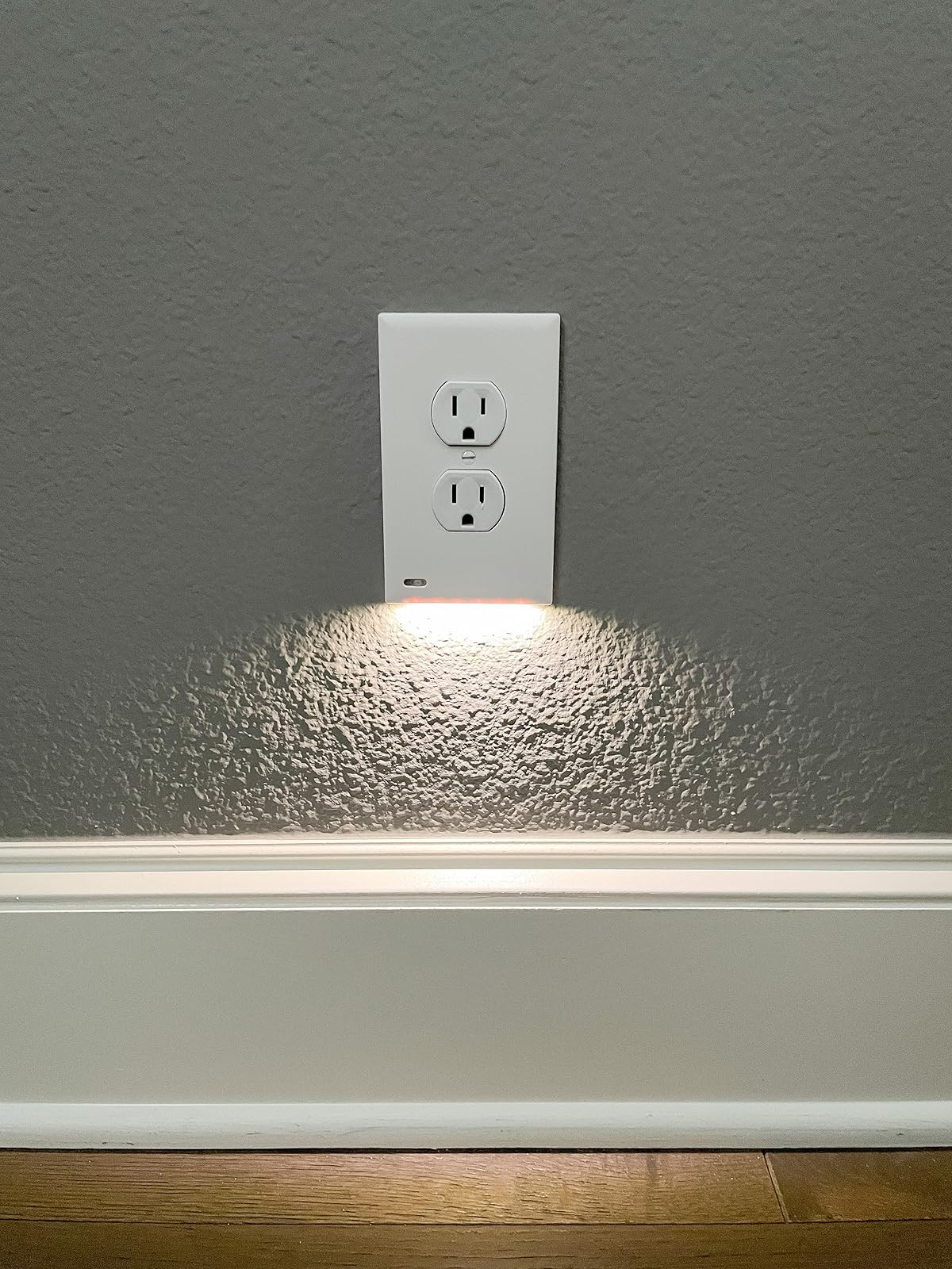 I’m loving these outlet cover nightlights for my kids! It gives just enough light while also maintaining a sleek look that kids can’t play with 👏🏼

#nightlightoutlet #outletcoverlight #homegadgets #amazonhome #amazongadgets #lifehacks #homehacks #amazonkids

 

#LTKFindsUnder50 #LTKKids #LTKHome