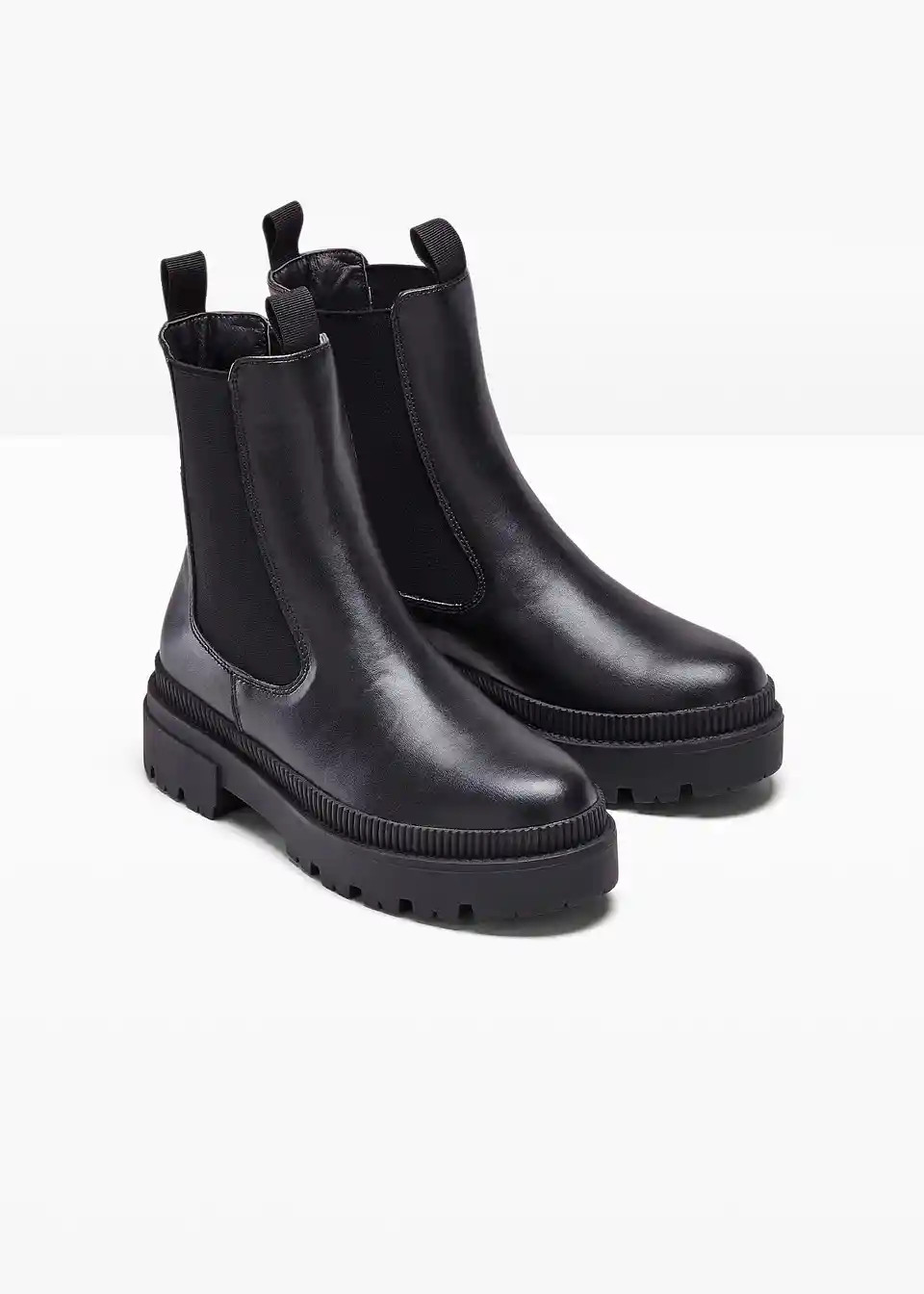 Chelsea-Boots mit Profilsohle | Bonprix DE