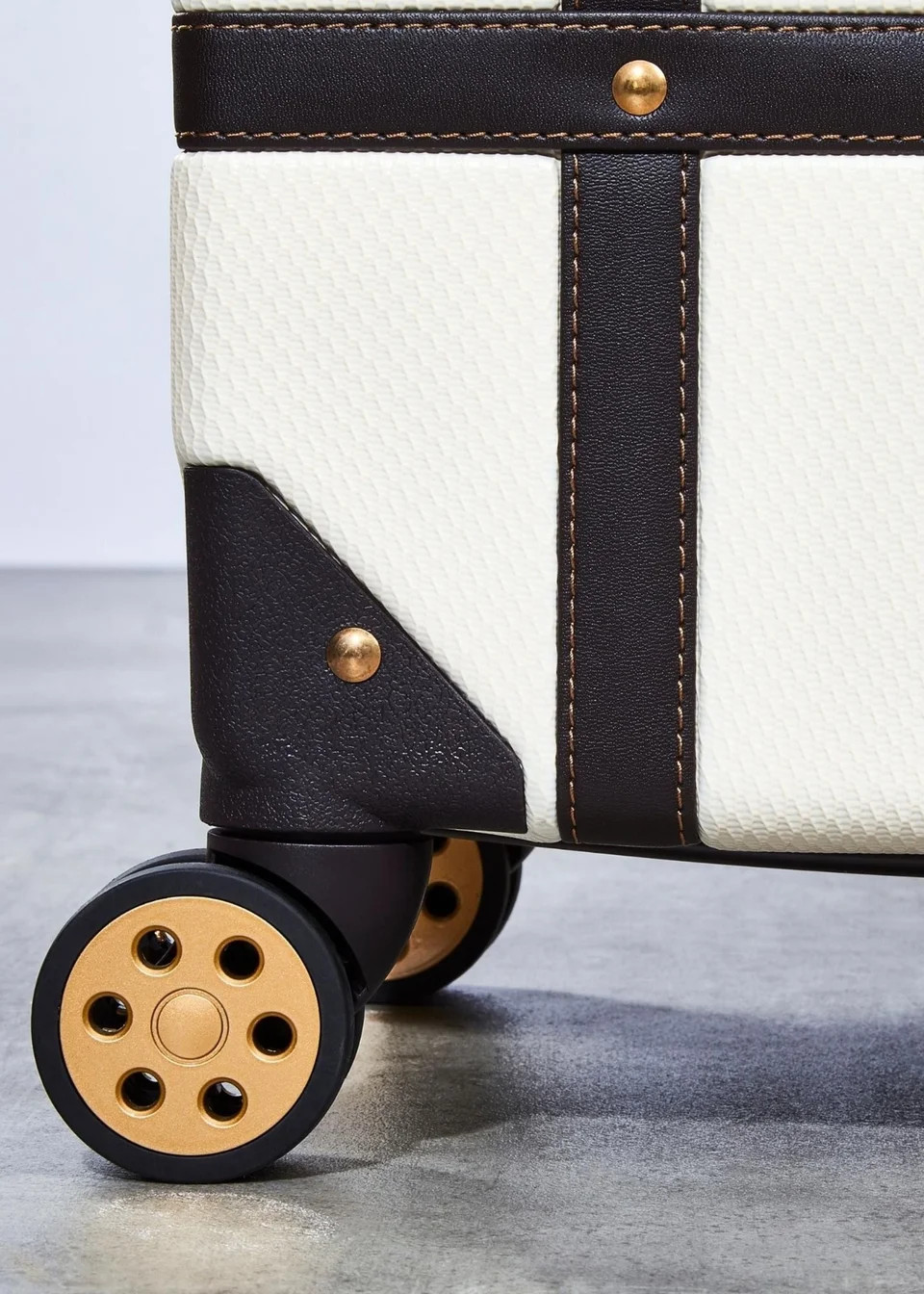 Rock Vintage Suitcase Cream | Matalan (UK)