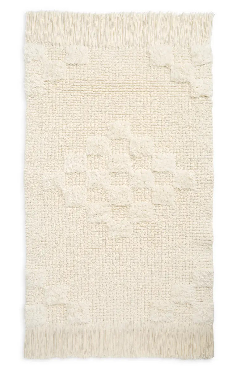 Dot Dash Tassle Bath Rug | Nordstrom
