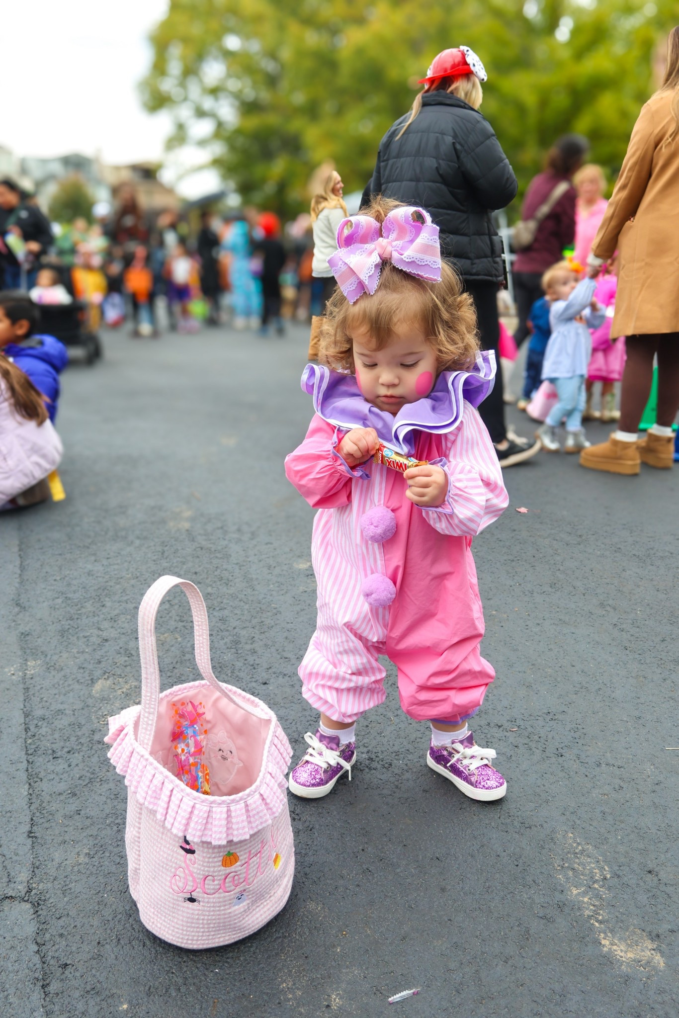 Cutest little clown

#LTKBaby #LTKHoliday #LTKKids