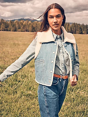 Women's Sherpa Vest | Wrangler