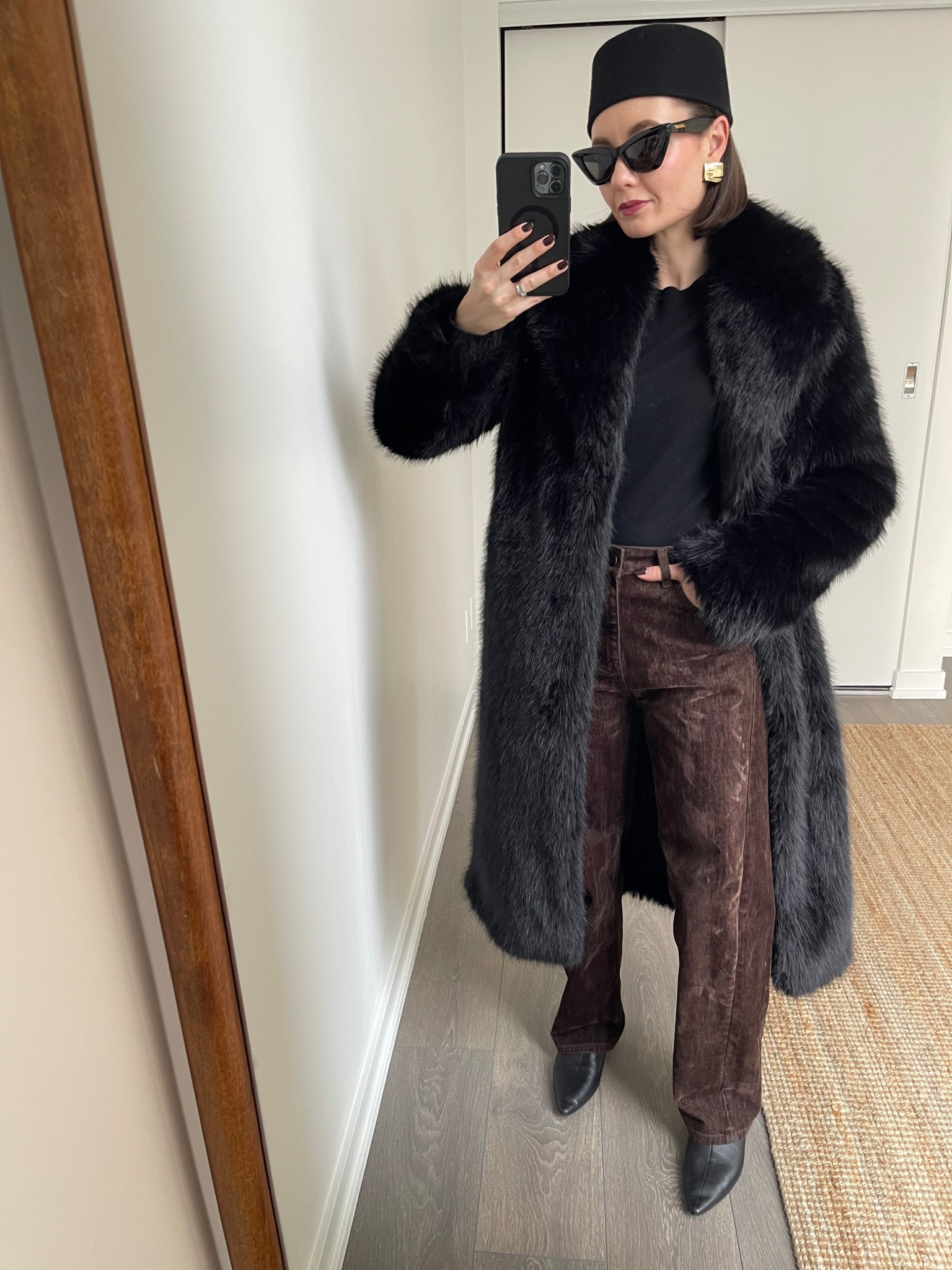 Outfit planning for NYC and this is a winner!

Faux fur coat (xs), flocked jeans (0), pillbox hat

#LTKSeasonal #LTKHoliday #LTKFindsUnder100