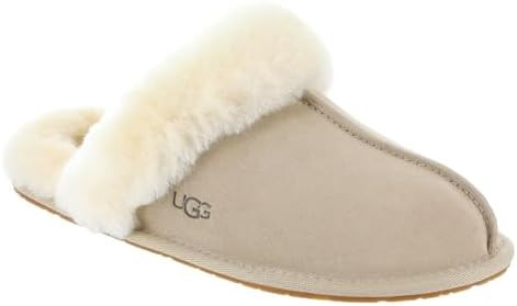 UGG Women's Scuffette II Slipper | Amazon (US)