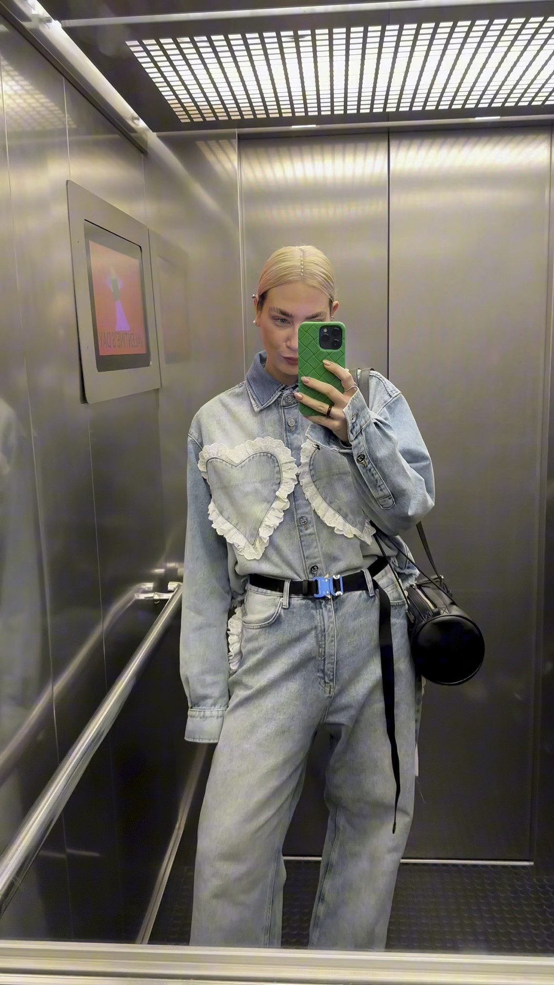 The denim trend has my heart and this set is one of my faves. I wear the denim jacket all the time, the heart pockets with lace trim are just the cutest (the back pockets of the jeans are heart-shaped too), a really nice eye-catching detail. The denim jacket is on sale and you should really check it out! I wear both items in size M because I love oversized fits but keep in mind that the denim trousers are already super oversized and without a belt they‘d slide down ;P 

#LTKsalealert #LTKfit #LTKFind