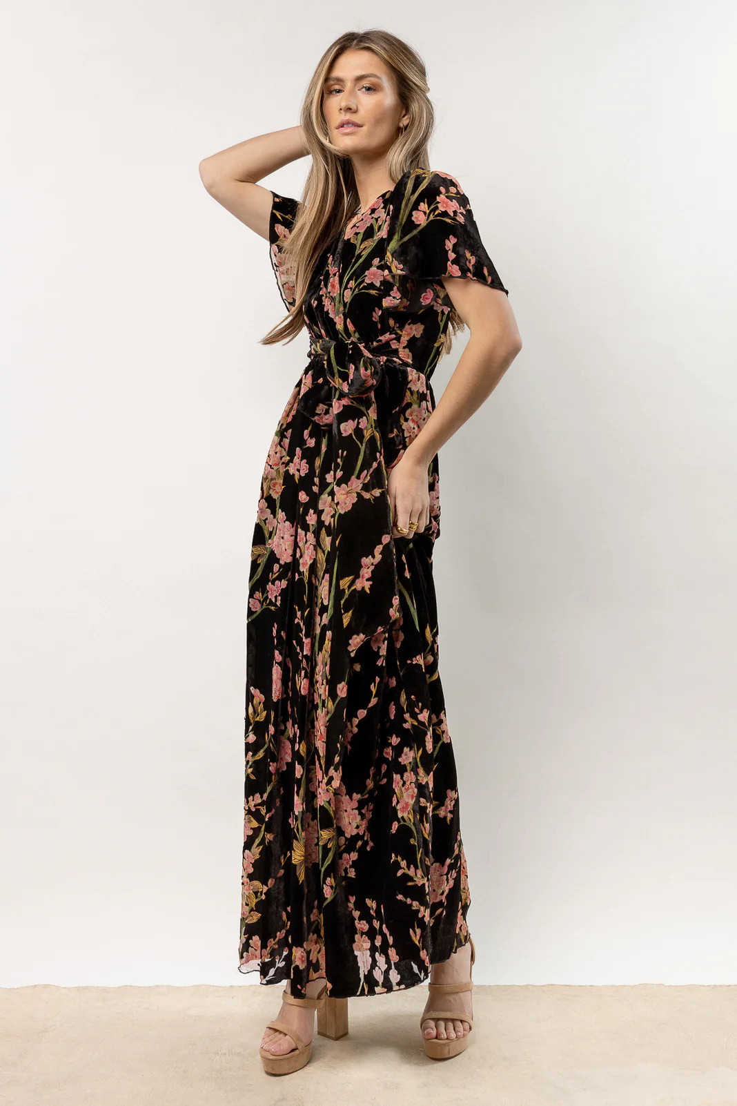 Jada Floral Maxi Dress in Black - böhme | Böhme US