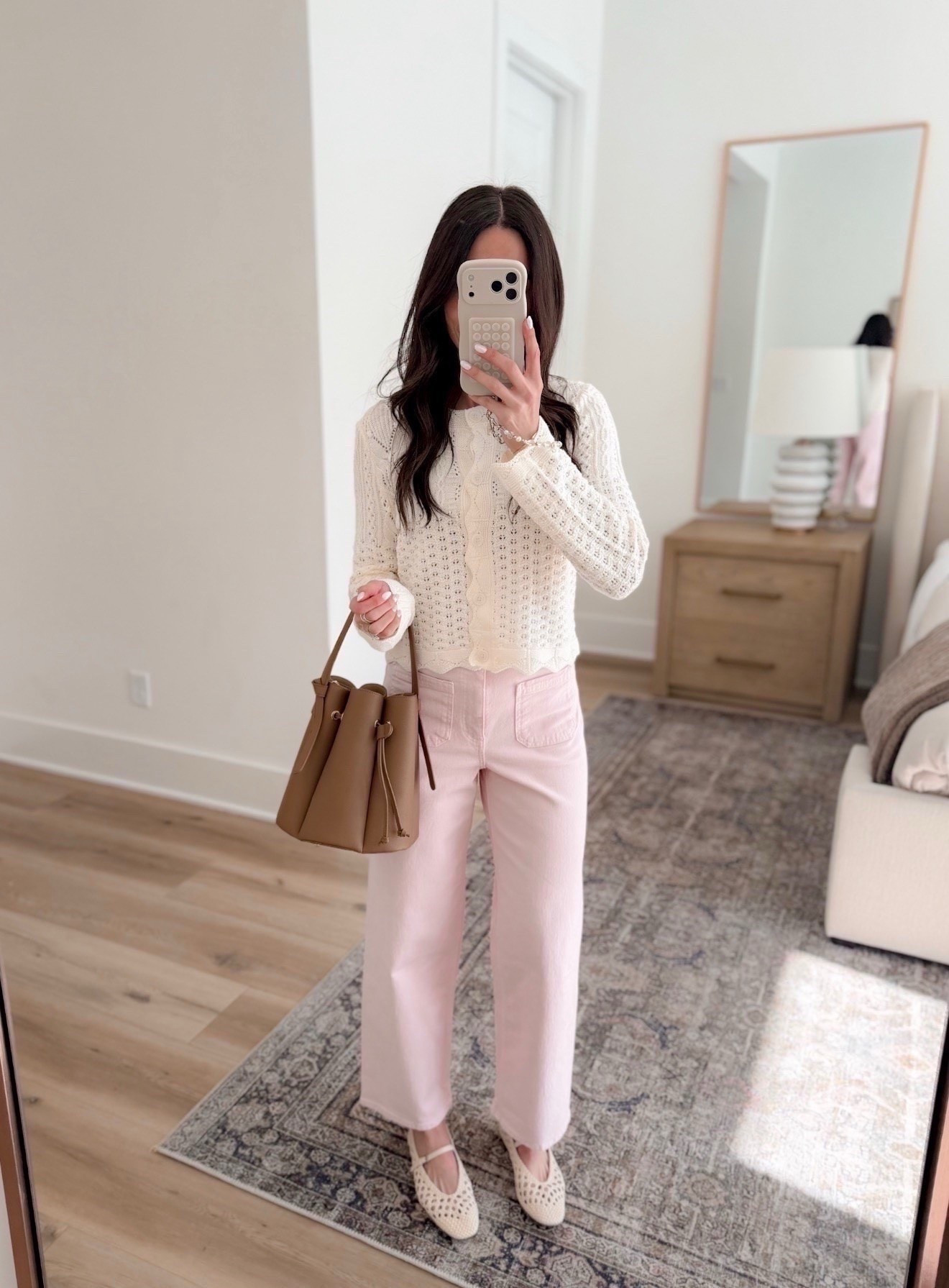 Women's fashion elevated mom style effortless pink pants outfit of the day Annabrstyle 

#LTKgrwm #LTKootd #LTKSpringSale