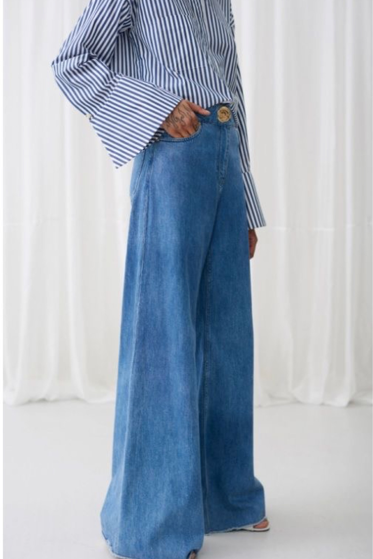 As Naturais Extravagantes piram!! 
Elas são as do tudão, as palavras que terminam em “inho” não fazem parte do vocabulário de imagem dessas mulheres que são extravagantes até no sobrenome. Encontre seu look abaixo. 

#LTKSeasonal #LTKSale #LTKbrasil