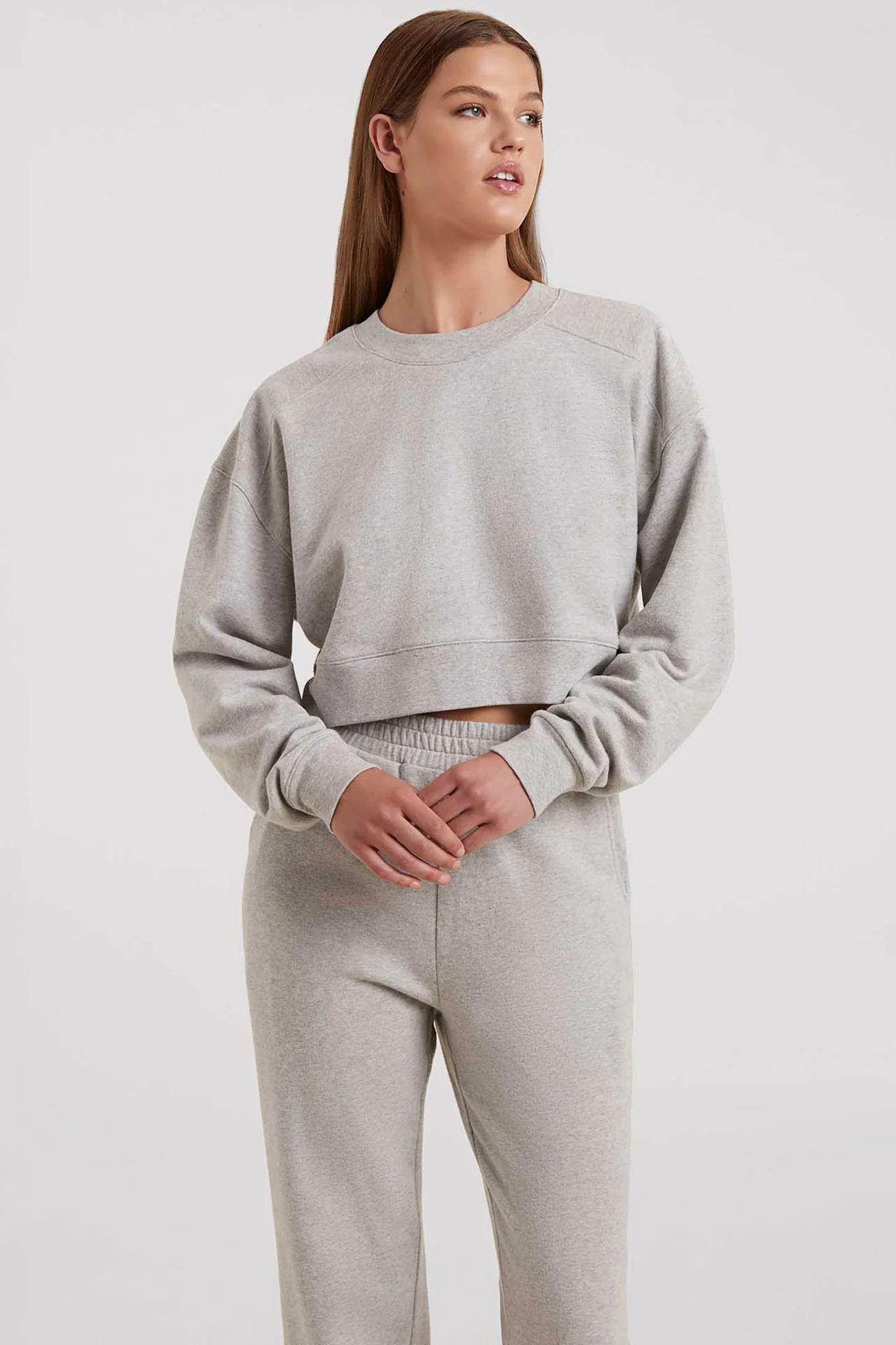 Cropped Crewneck Sweatshirt | Heather Grey | nuuds