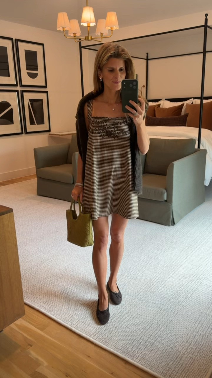 Reformation gingham brown mini dress (wearing XS)