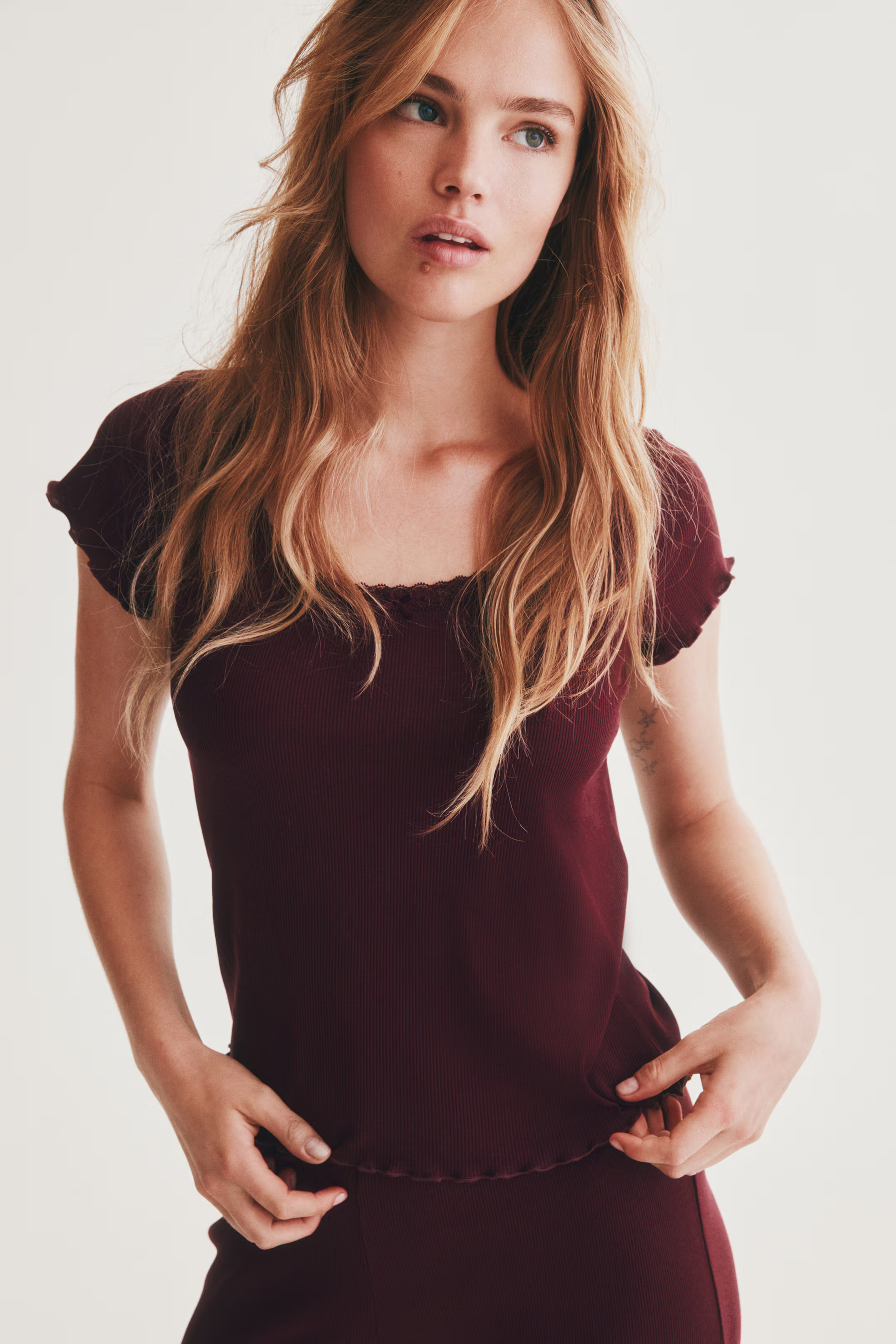 Gerippter Pyjama | H&M (DE, AT, CH, NL, FI)