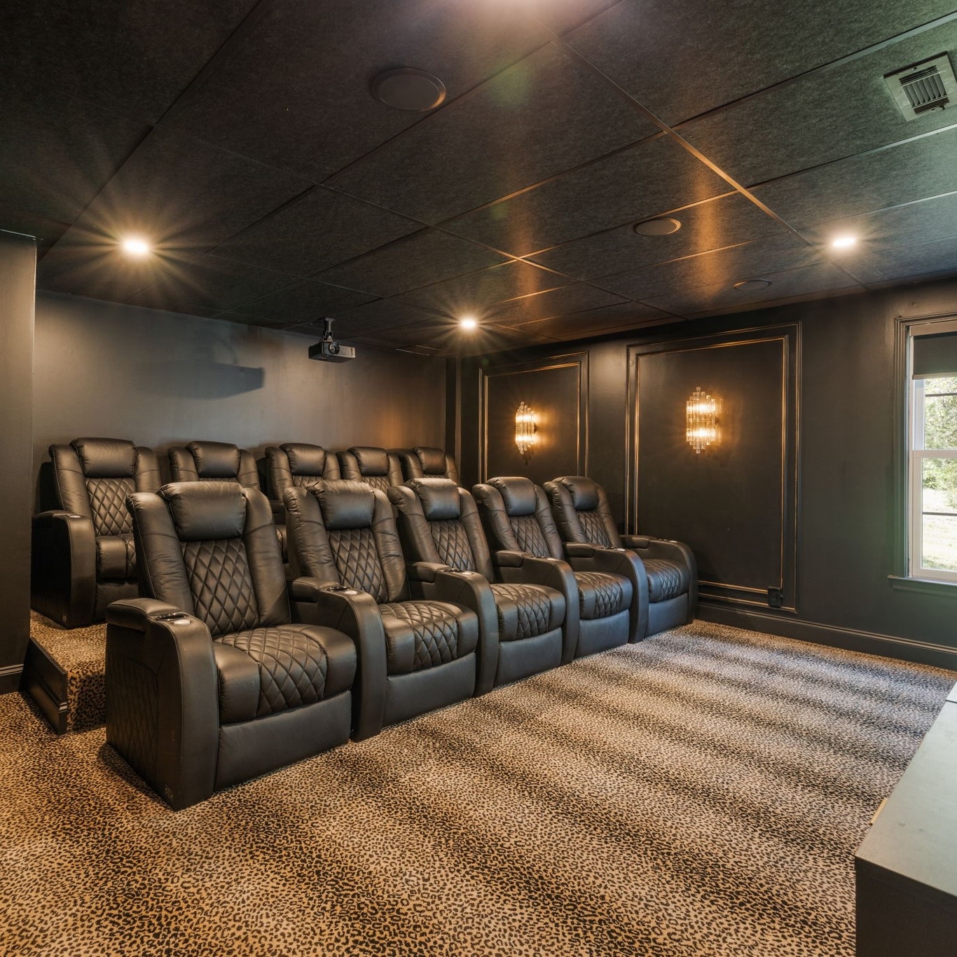 Our Home Theater 🎬