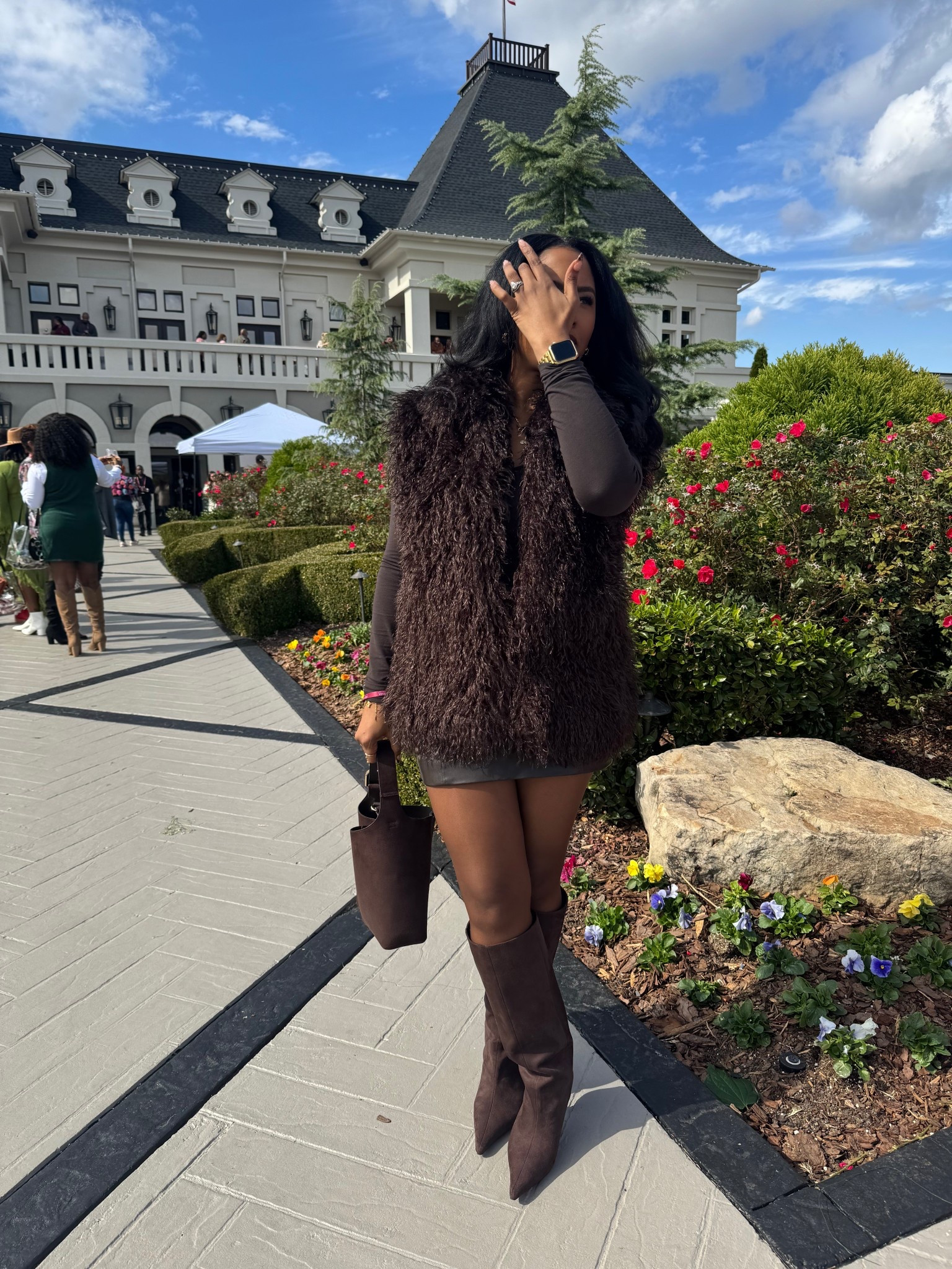 Vest and skirt are Zara but I linked alternates!!

Zara Skirt: 1255/553/717
Zara Vest: 1023/263/700

#LTKShoeCrush #LTKItBag #LTKStyleTip