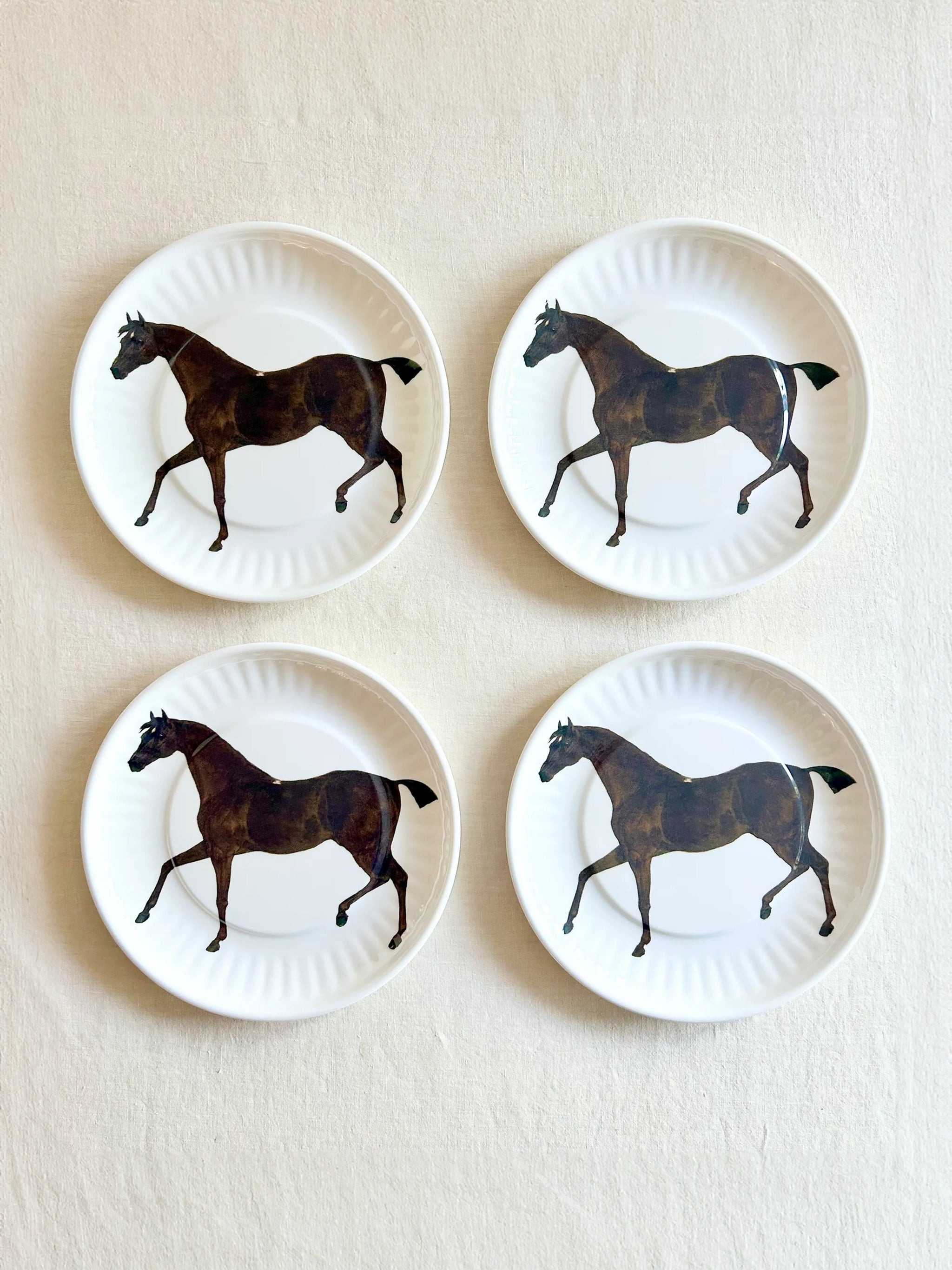 Stallion Melamine Dinner Plates S/4 | the ARK elements