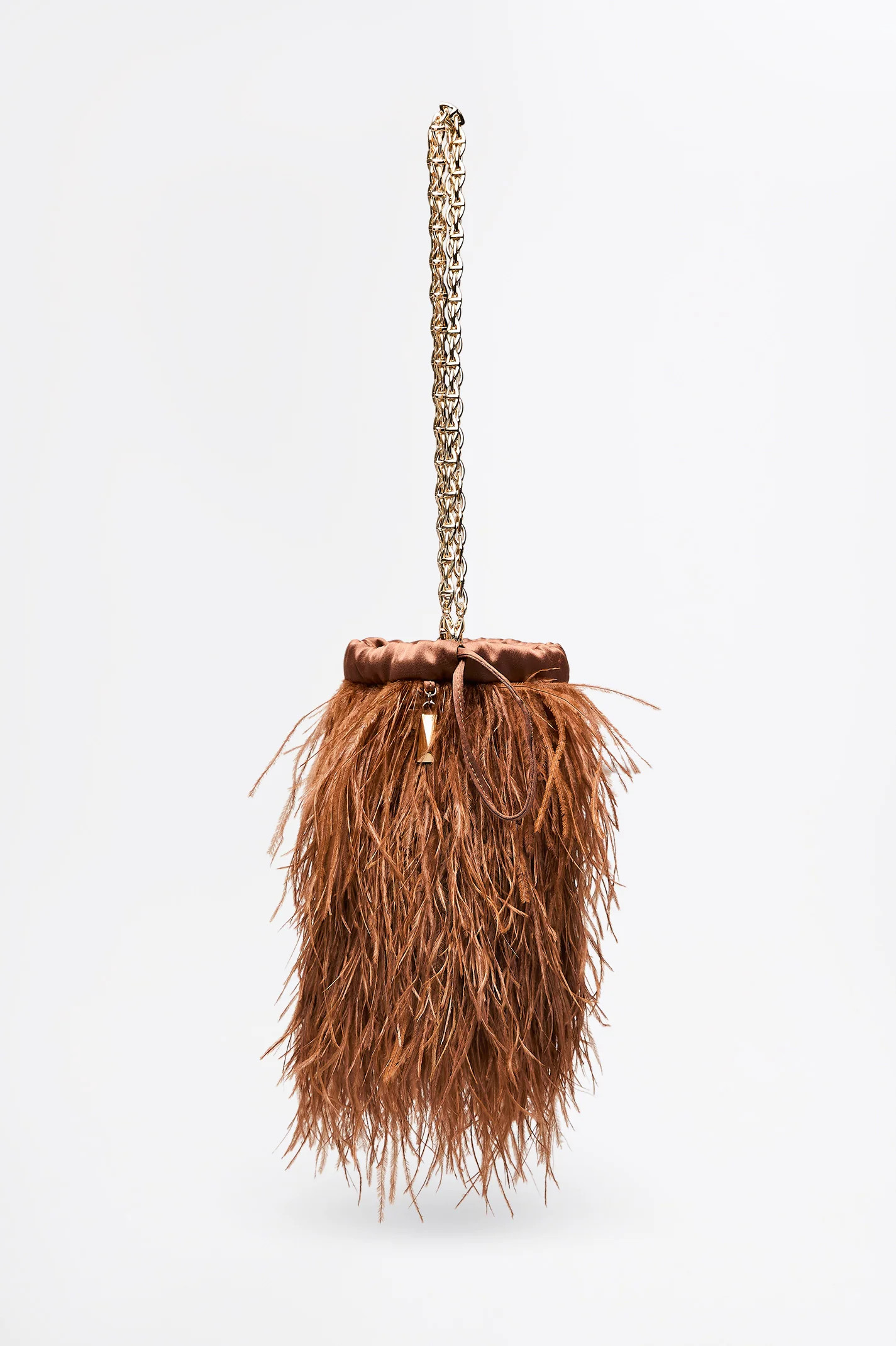 FEATHER BUCKET BAG - ALMOND - Scanlan Theodore | Scanlan Theodore