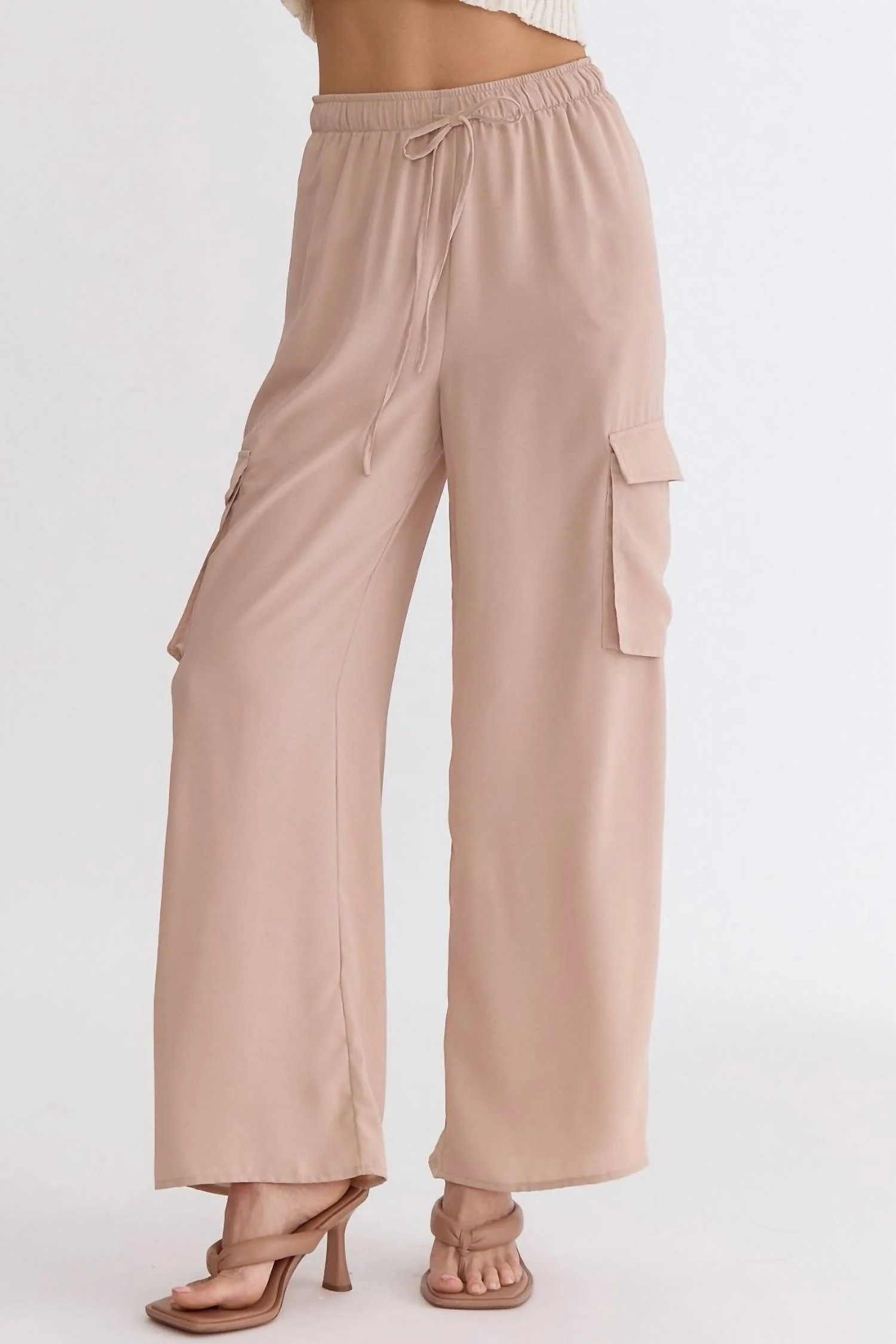 Women's Wide Leg Cargo Pants In Light Taupe | Shop Simon