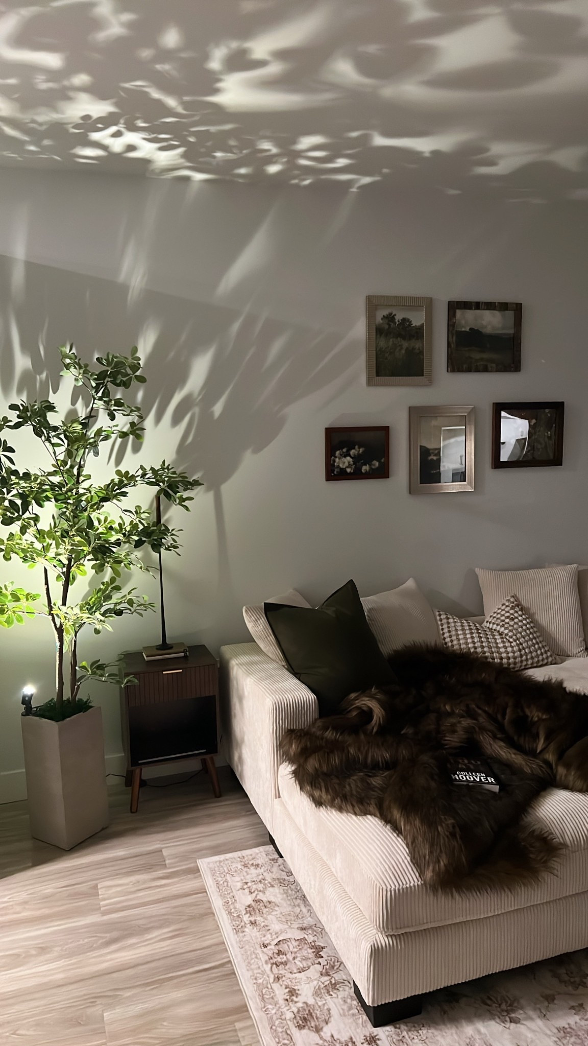 Living room vibes ✨
#amazonhome #livingroomvibes #homedecor #cozyhome #amazonliving



#LTKSaleAlert #LTKHome #LTKStyleTip