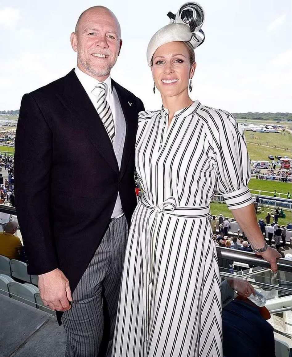 Mike & Zara 🤍 Shop Zara’s exact striped shirt dress below!

#LTKFind #LTKstyletip #LTKaustralia