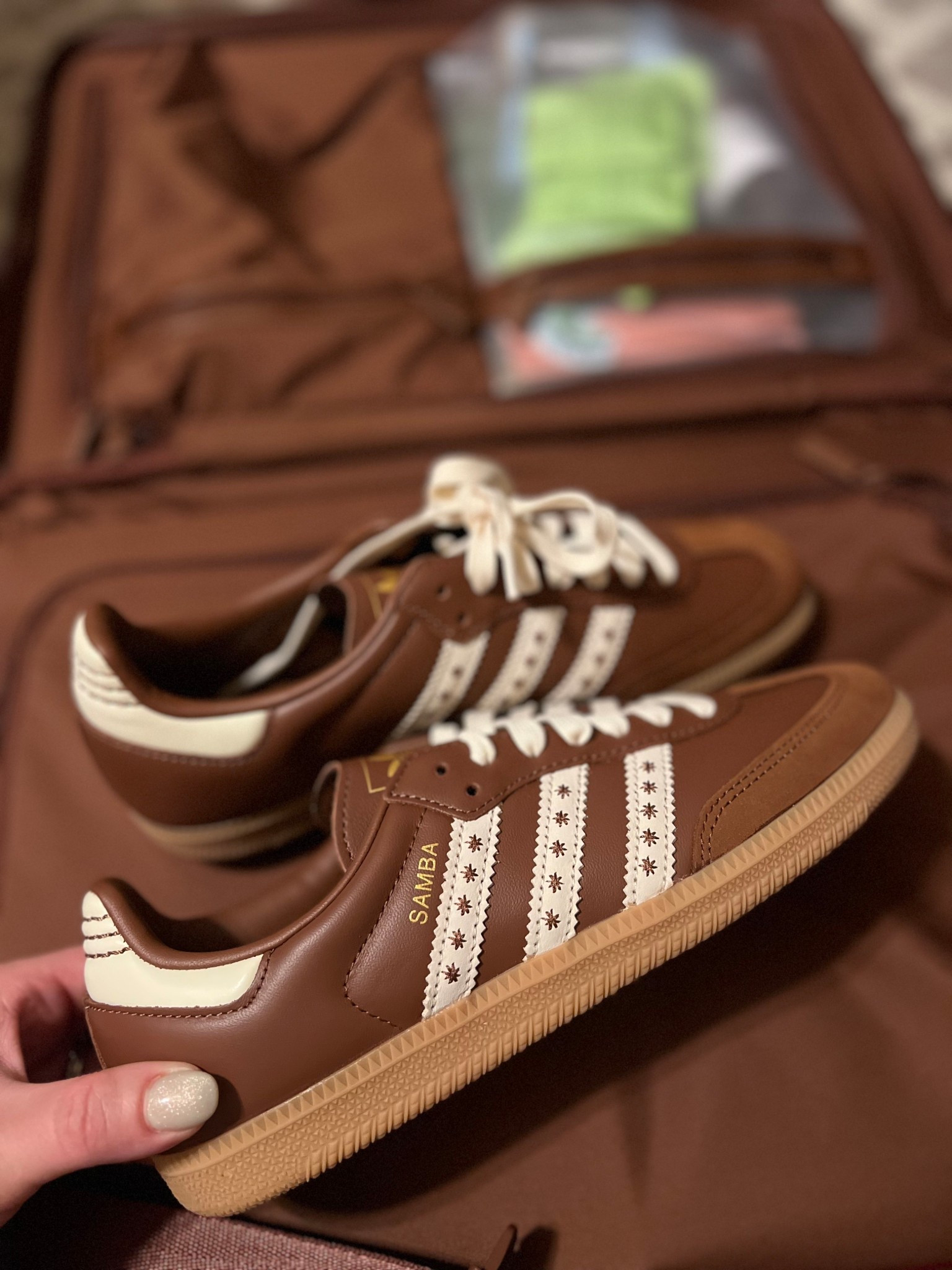 I’m in love with these new beauties! Adidas Samba Og - totally match with my Béis The Carry On Roller in Maple!! Matching travel moment. 

#LTKootd #LTKTravel #LTKSeasonal