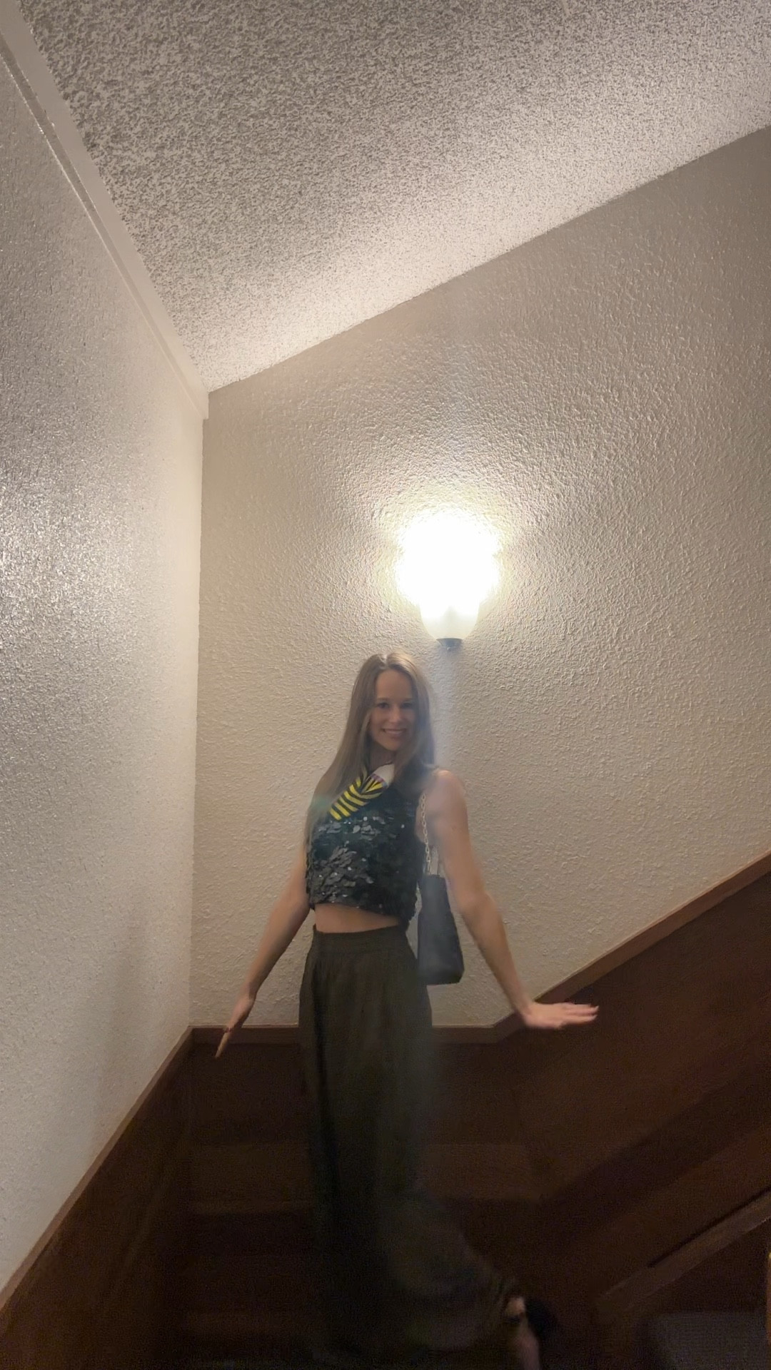 Telluride night one 🧣

#LTKtravel #LTKworkwear #LTKSeasonal