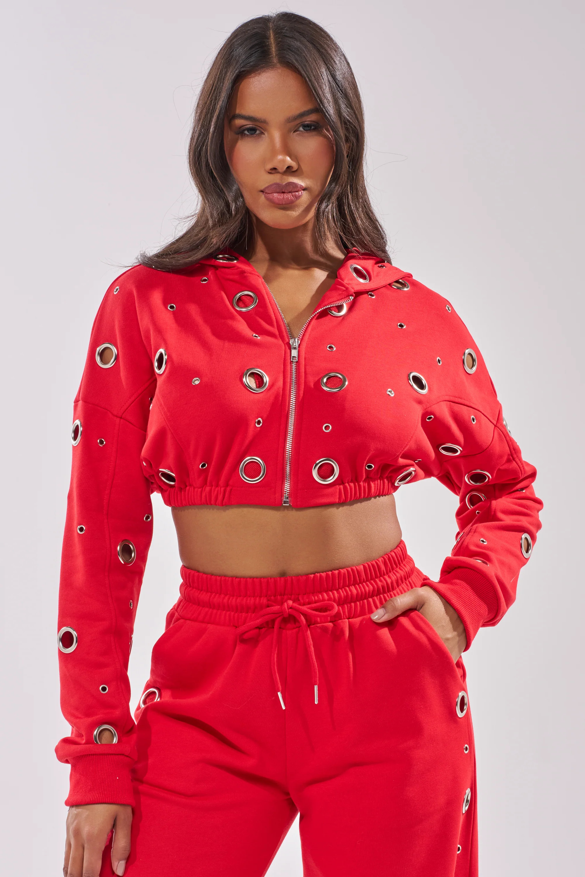 COMFY COZY CROPPED HOODIE | AKIRA