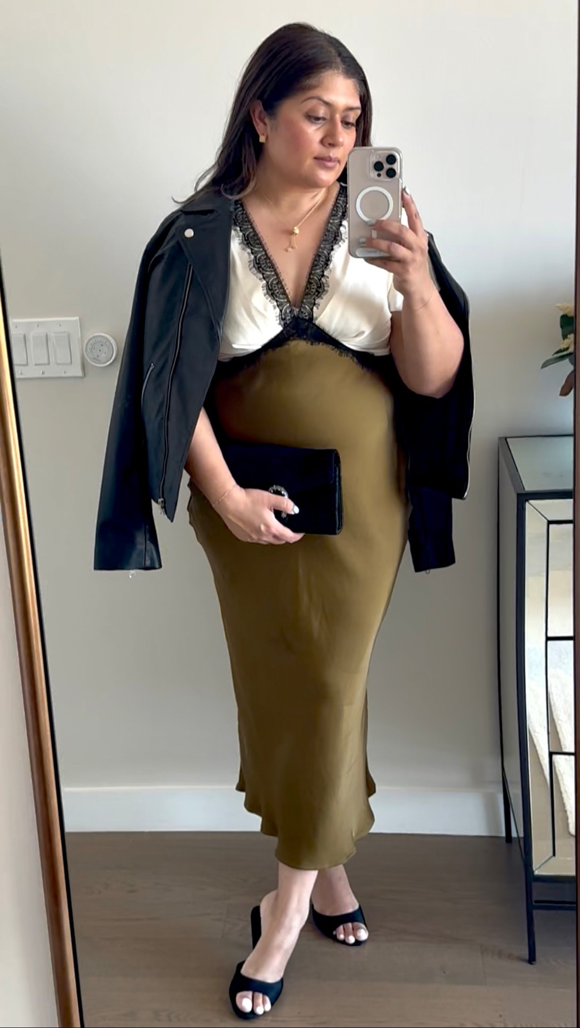 Dress is Zara 

#LTKShoeCrush #LTKMidsize #LTKOver40