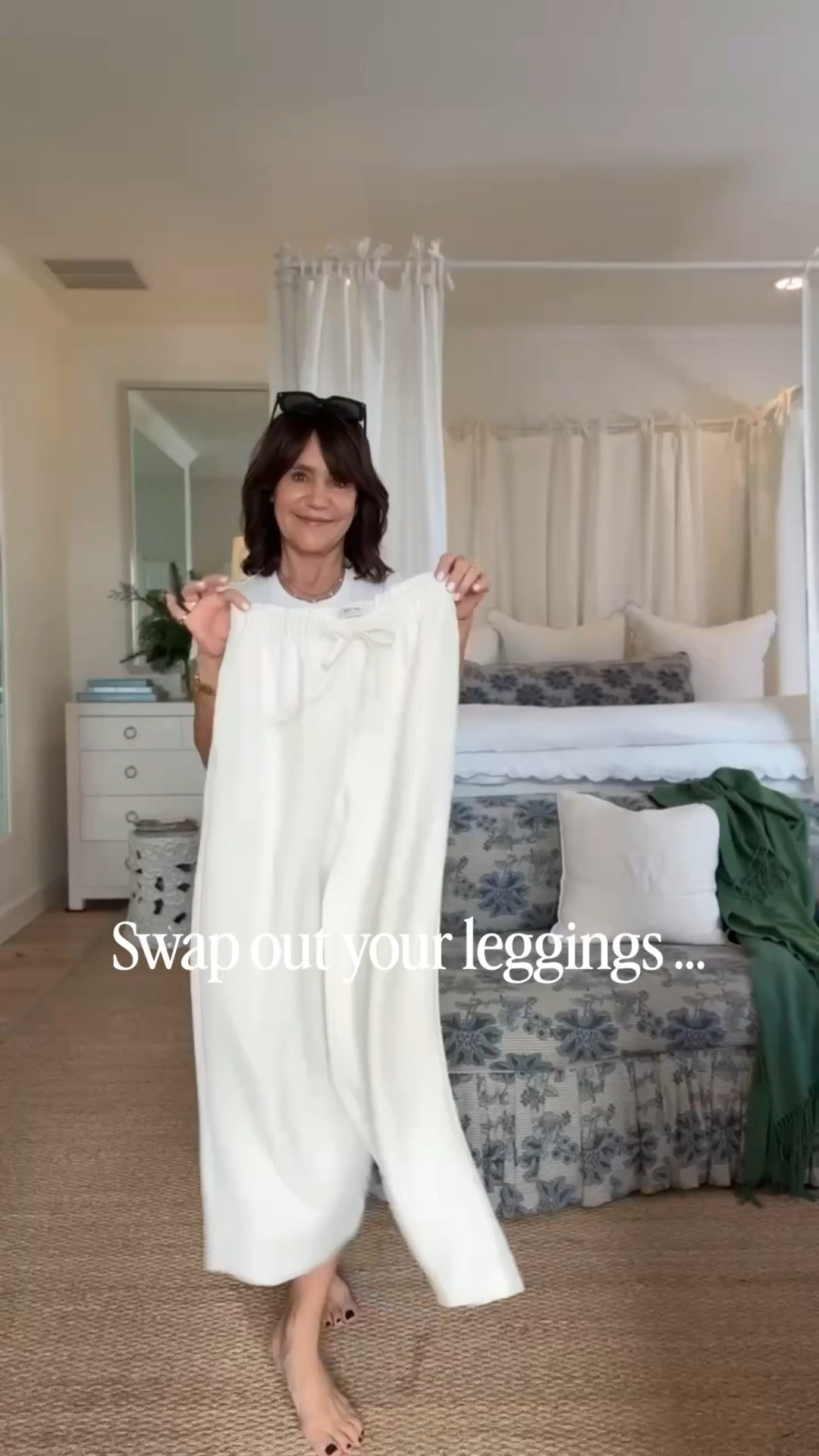 Swap out your leggings… Wear these VIRAL pants instead! 💕

STYLE TIP:

Toss your leggings aside! These pants are just as comfy, more fashionable plus you can dress them up with a sandal so they’re even more versatile! 🤩

Not to mention they come in short, regular, and tall length! ✨

I’m 5’1 and usually a XS/4/27 in jeans and I took a short small

#LTKootd #LTKSeasonal #LTKOver40