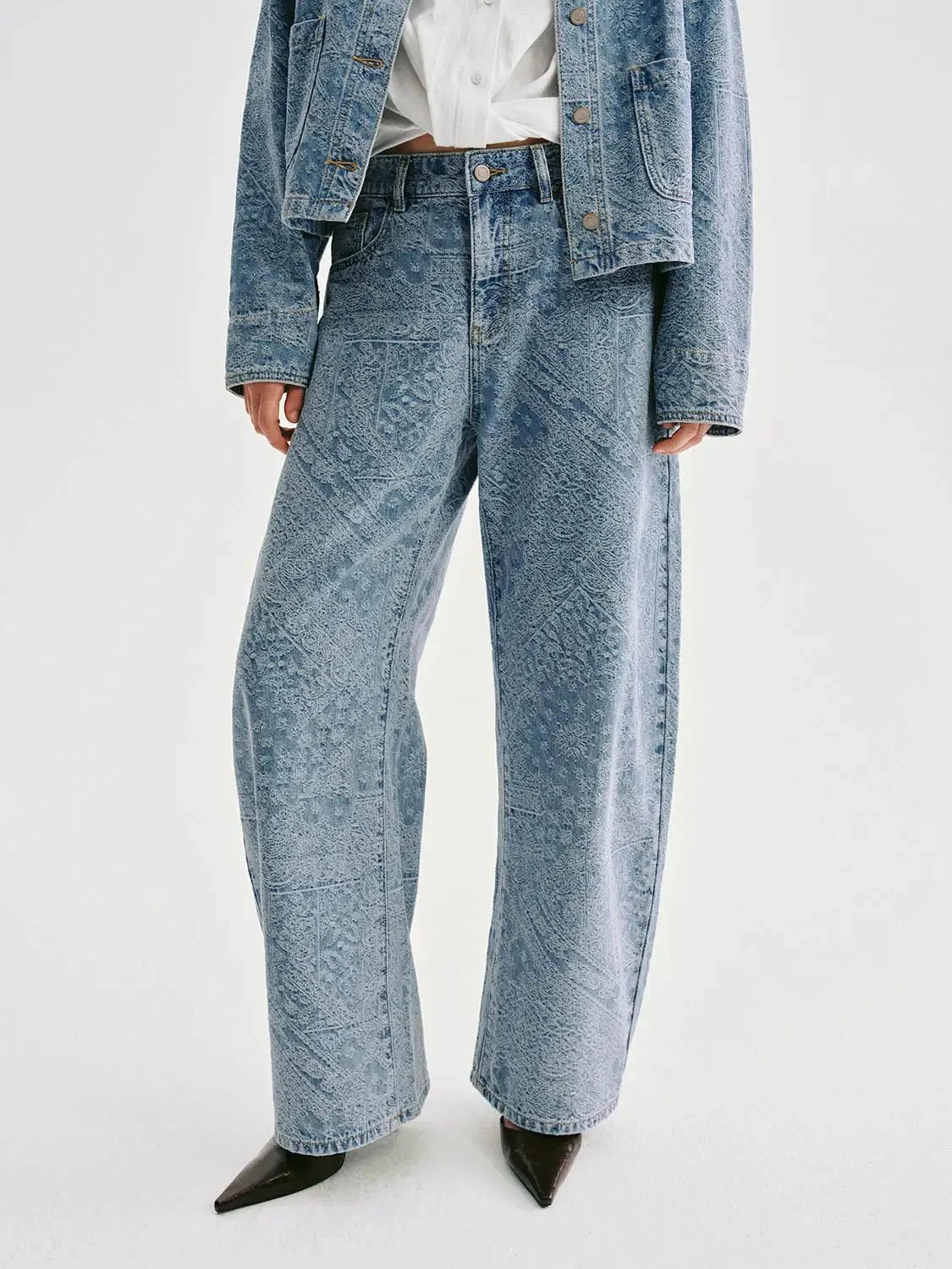 Mid-waisted Wide-leg Denim Jeans | Urban Revivo