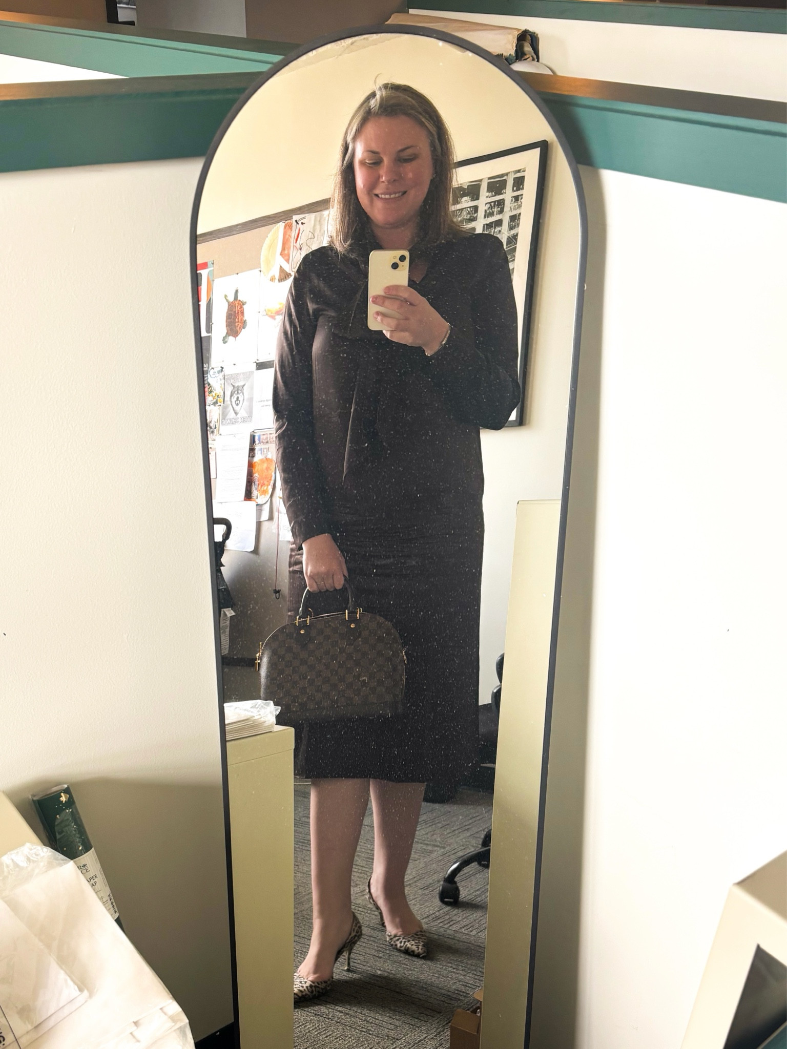 What I wore to work today 📈🗂️

#LTKMidsize #LTKWorkwear #LTKOver40