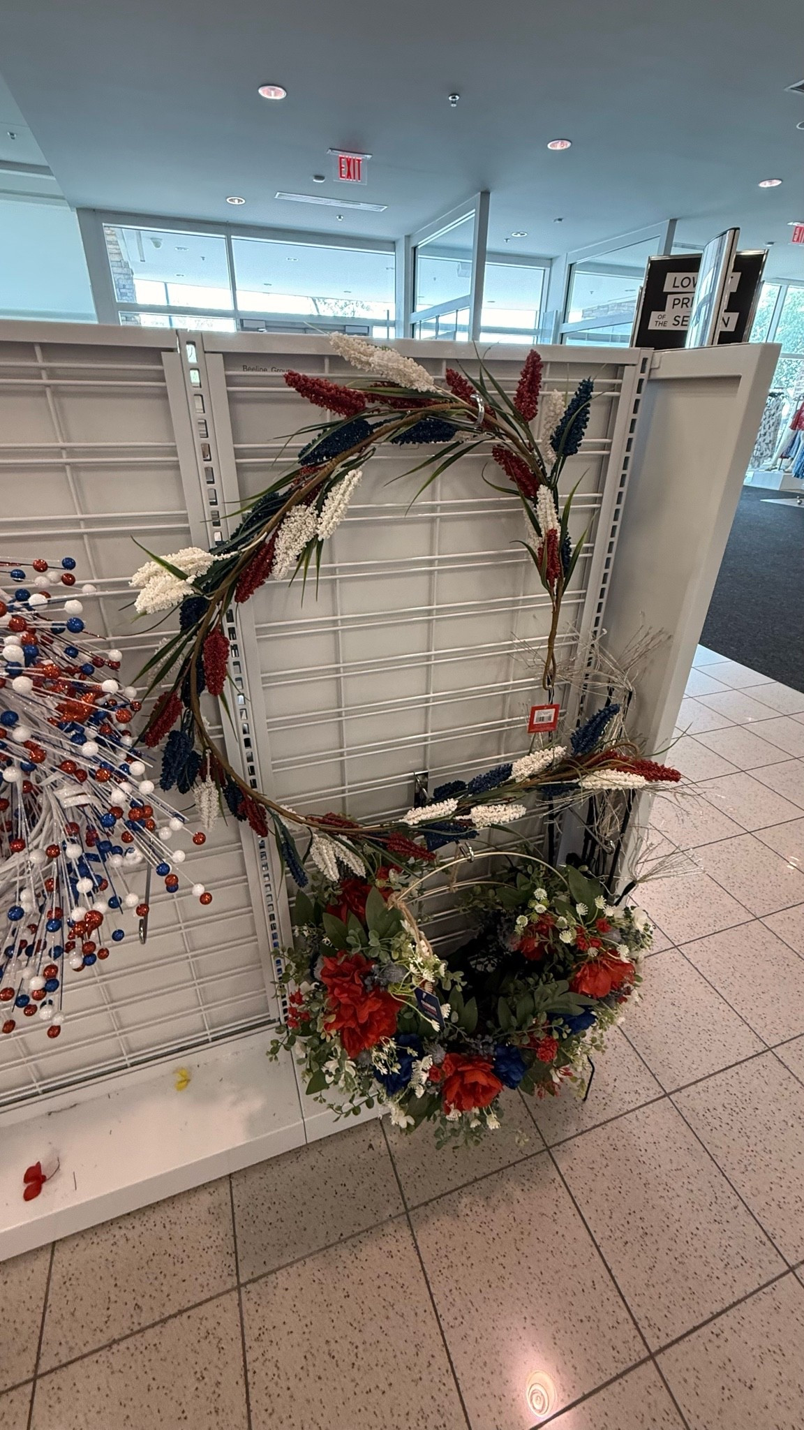 Your front door called — it wants to be festive 🇺🇸 Obsessed with these red, white & blue wreaths for the 4th! The wildflower hoop wreath gives such a modern, organic vibe and that full floral one is chef’s kiss for a classic porch moment.

#4thofJuly #PatrioticDecor #FourthOfJulyDecor #SummerWreath #FrontDoorDecor #PorchDecor #RedWhiteAndBlue #HolidayWreath #HomeDecor #SeasonalDecor #4thOfJulyHome #WreathDecor #PatrioticHome #SummerHome #LTKHome