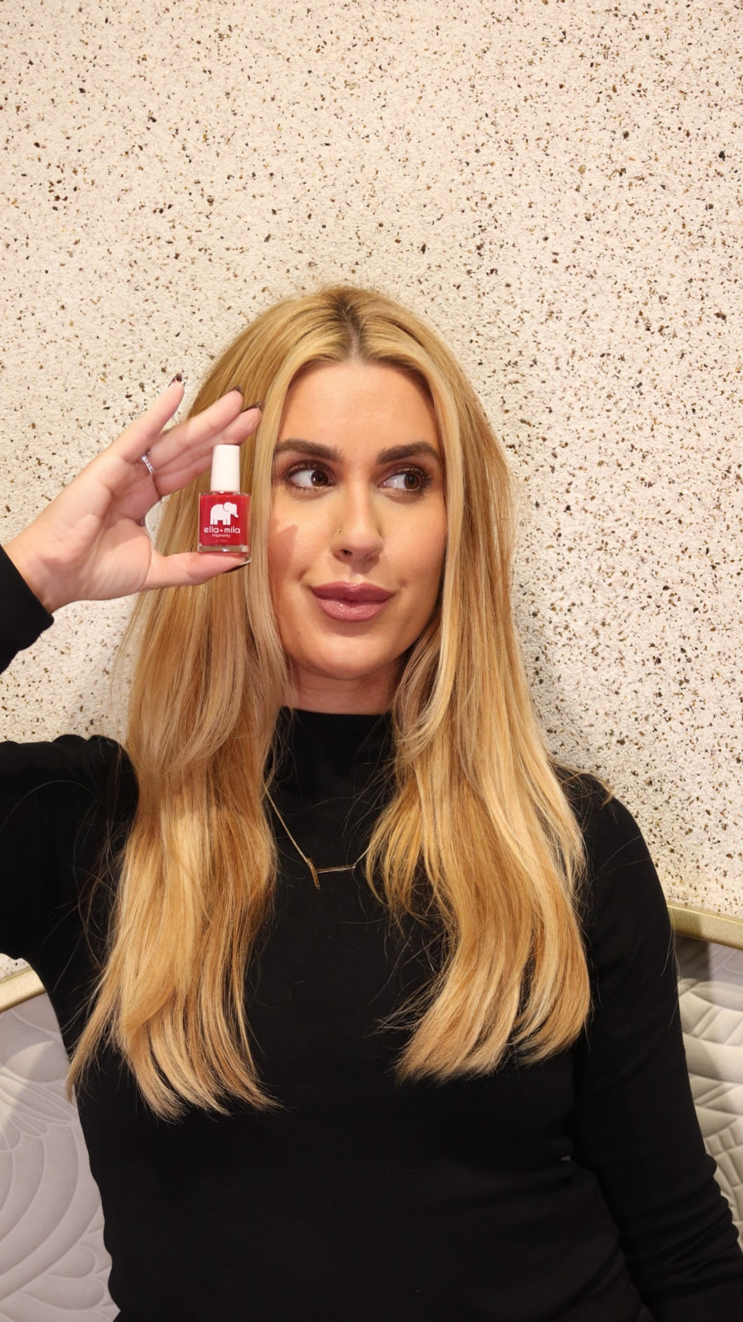 Today I received my new favorites from ella+mila, available at CVS. 🥰❤️

I fell in love with the colors and the clean, vegan concept of the brand, perfect for the holiday season.

I’ve tagged all the products in my Shop.LTK so you can easily find and learn about each item.

Visit my LTK Shop to see all the details and discover the options available at CVS. ✨

Did you like the color options?

@ellamila @cvspharmacy 
#ellamilaholiday

#LTKselfcare #LTKBeauty