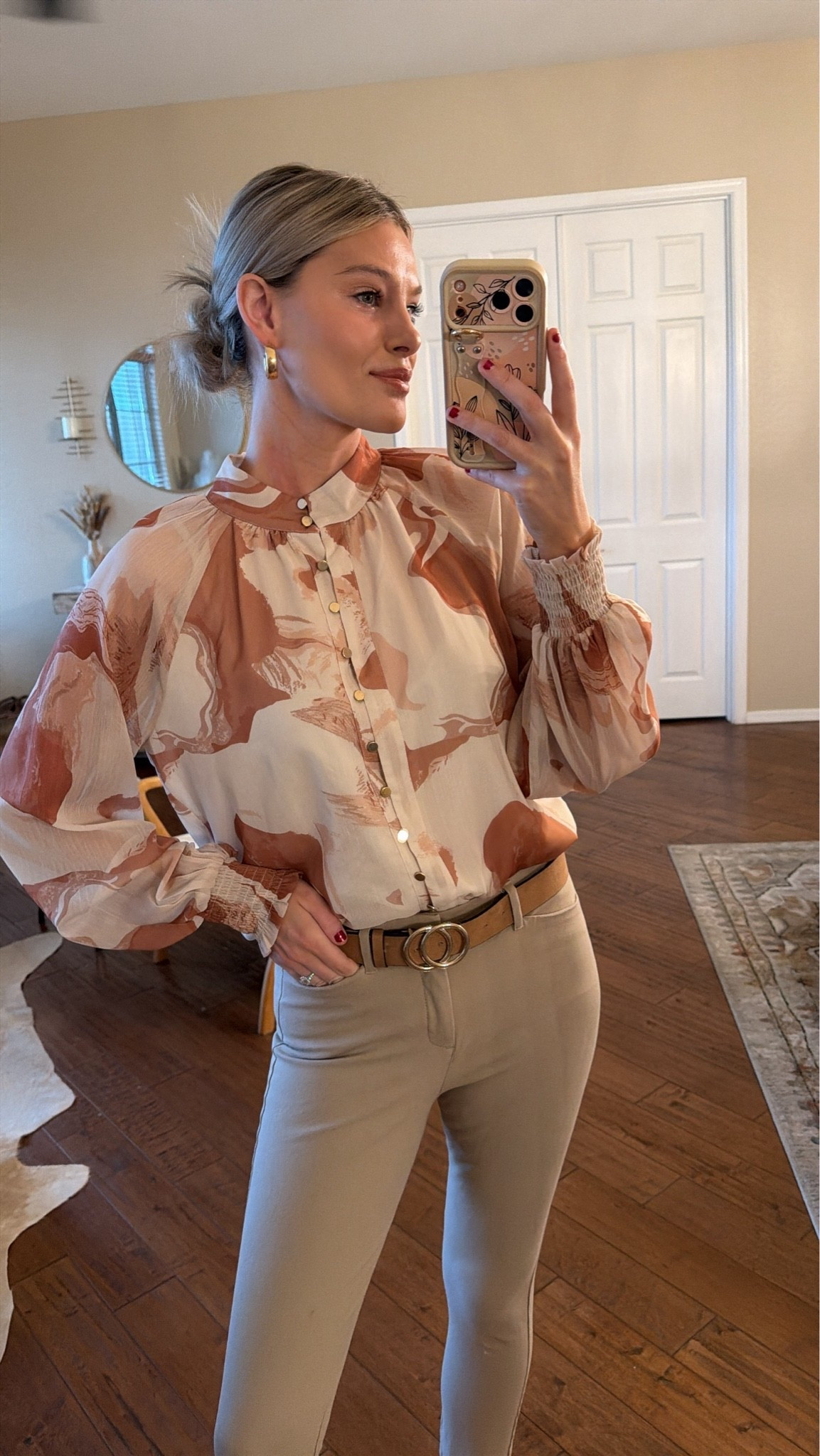 Abstract Amazon Blouse

#LTKdayinmylife #LTKgrwm #LTKootd